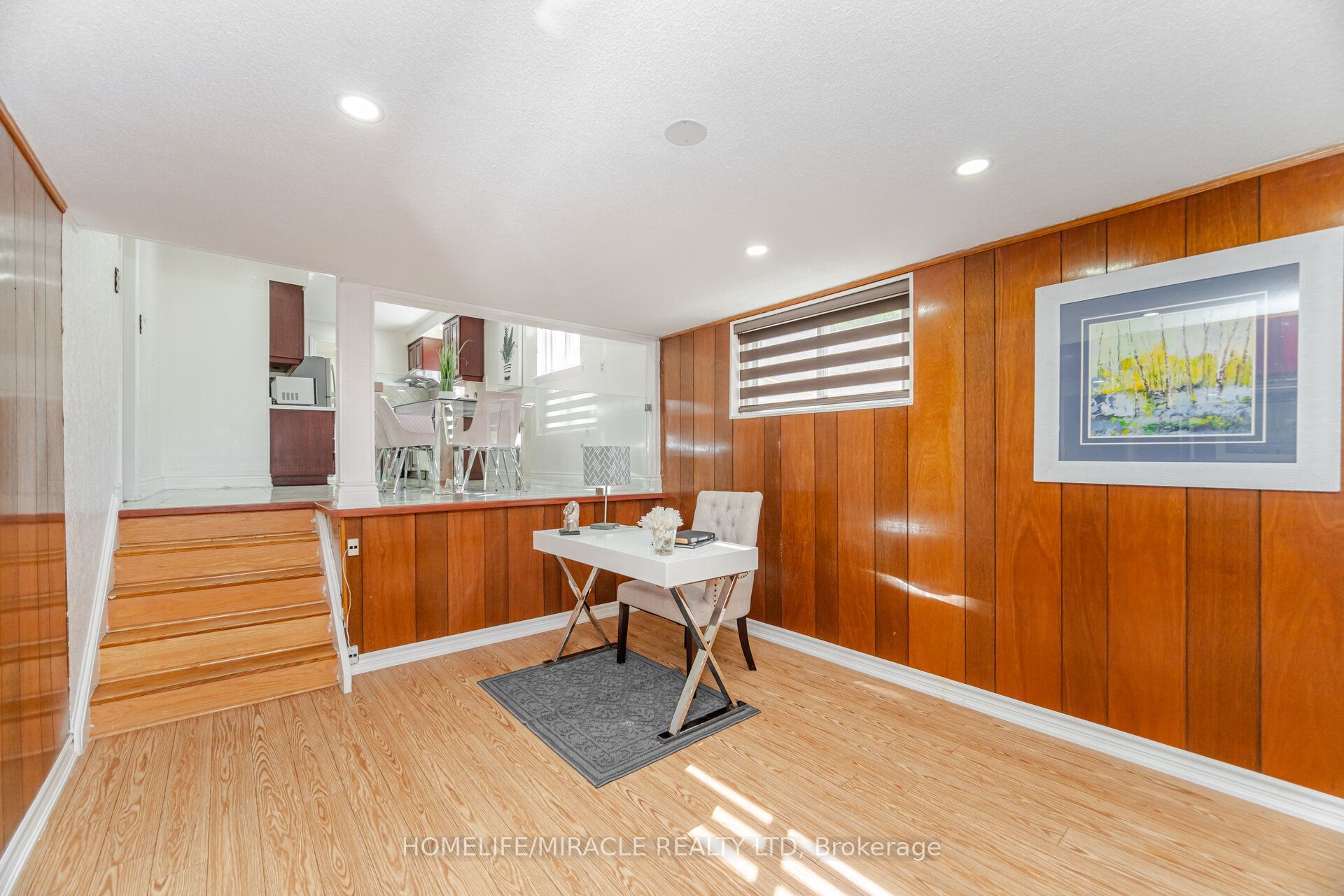 764 Eaglemount Crescent Property Photo 34