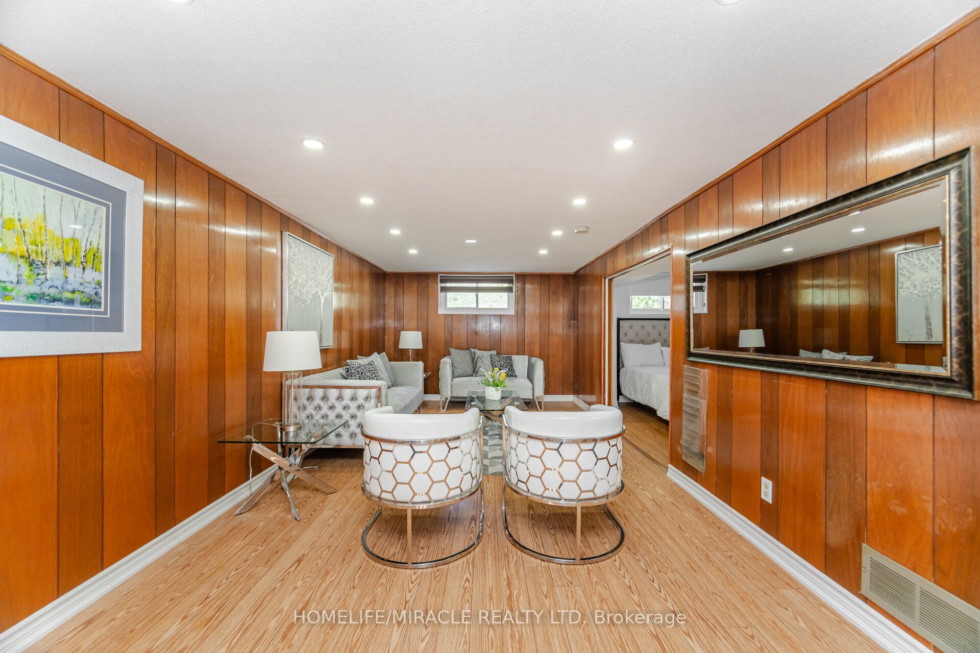 764 Eaglemount Crescent Property Photo 36