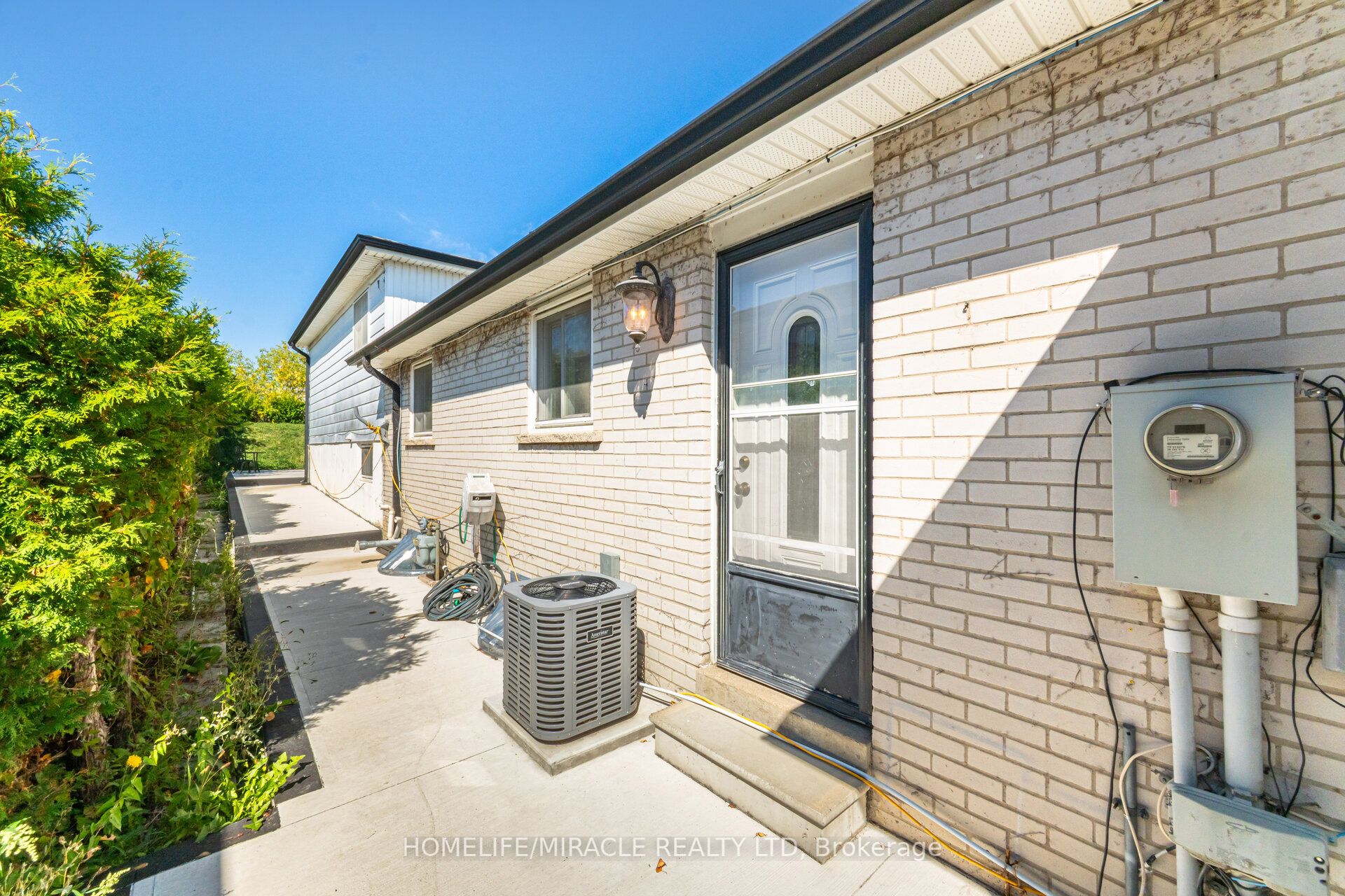 764 Eaglemount Crescent Property Photo 43