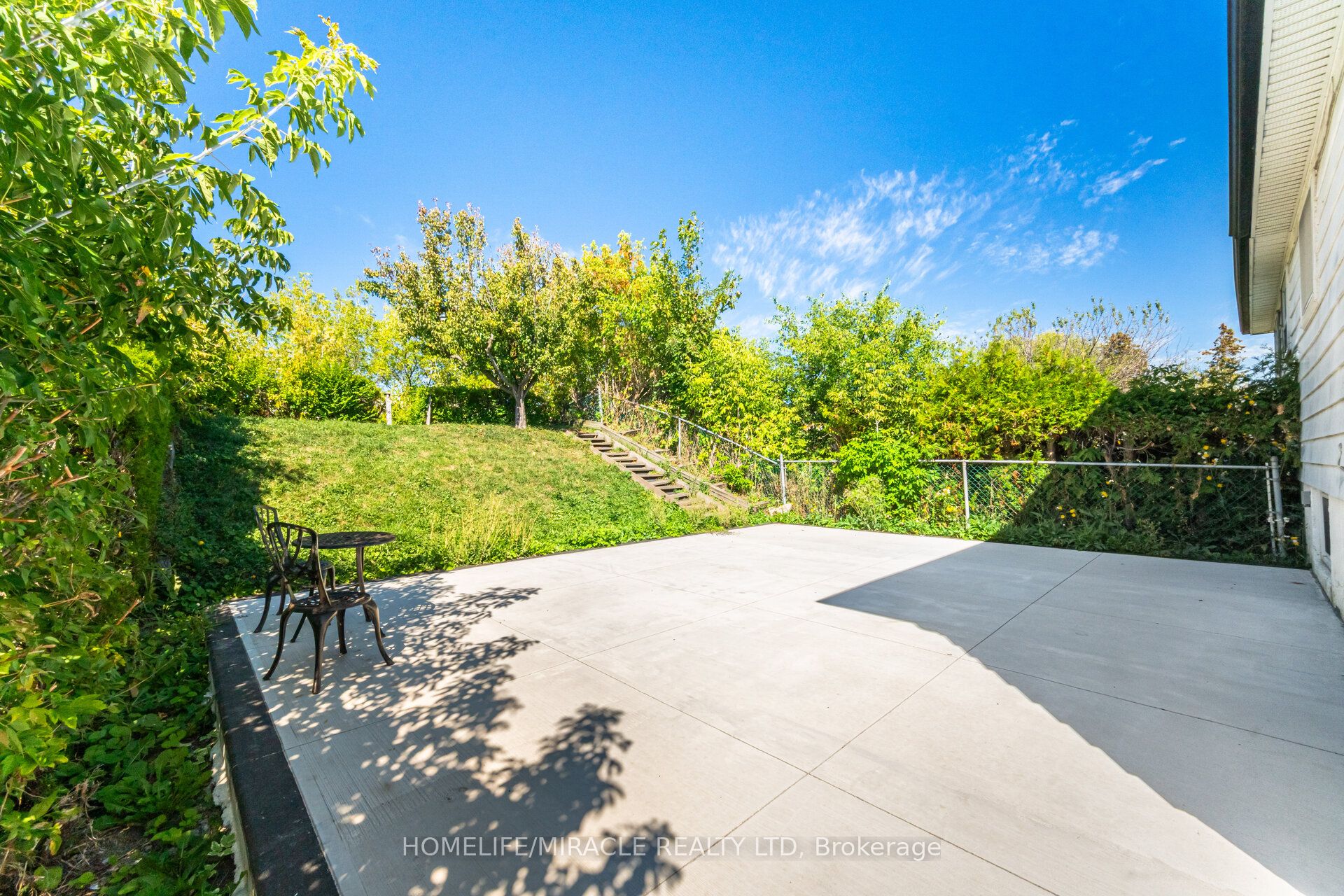 764 Eaglemount Crescent Property Photo 44