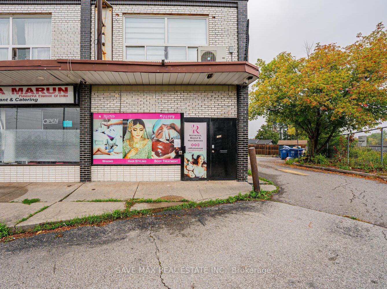 7060 Airport Road Property Photo 1