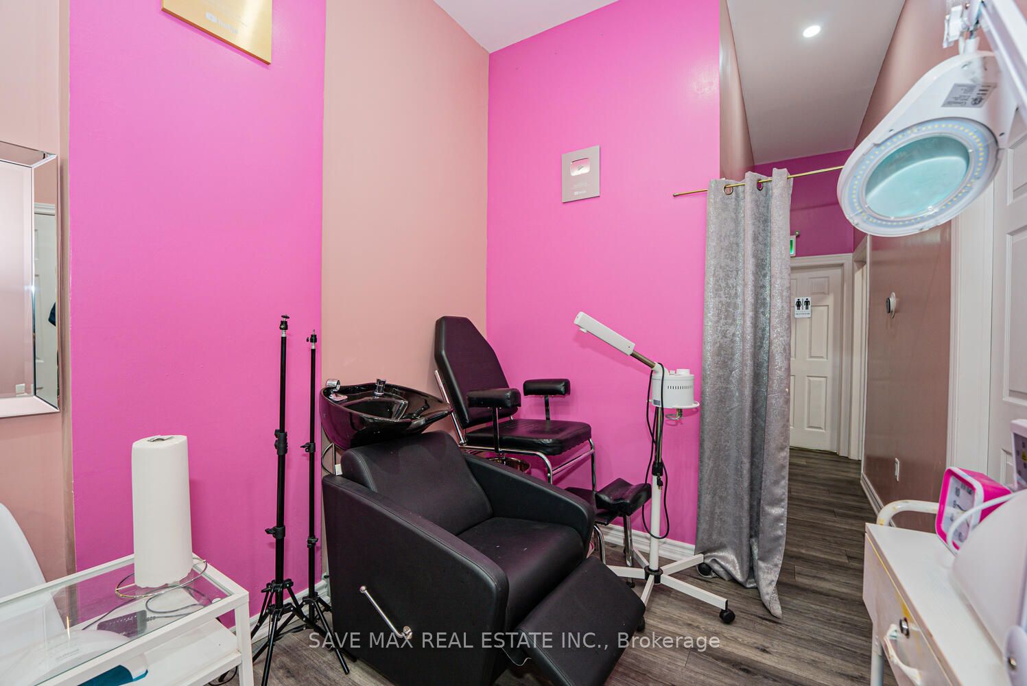 7060 Airport Road Property Photo 7