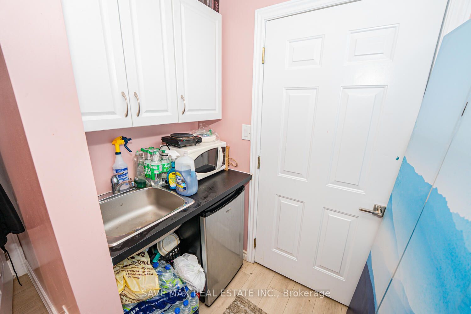 7060 Airport Road Property Photo 18