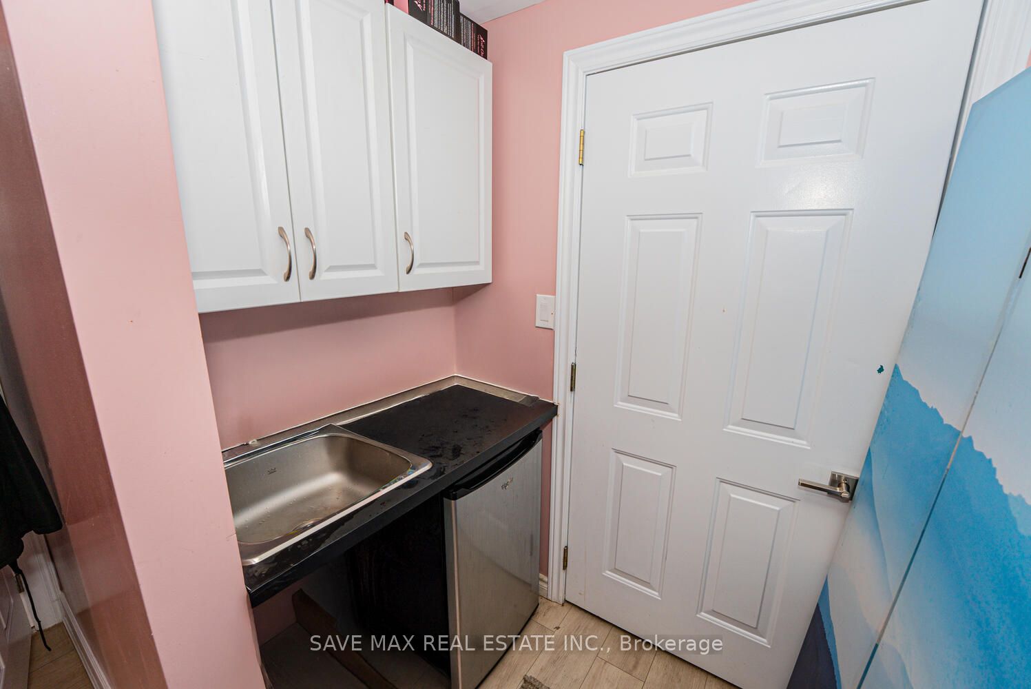 7060 Airport Road Property Photo 19