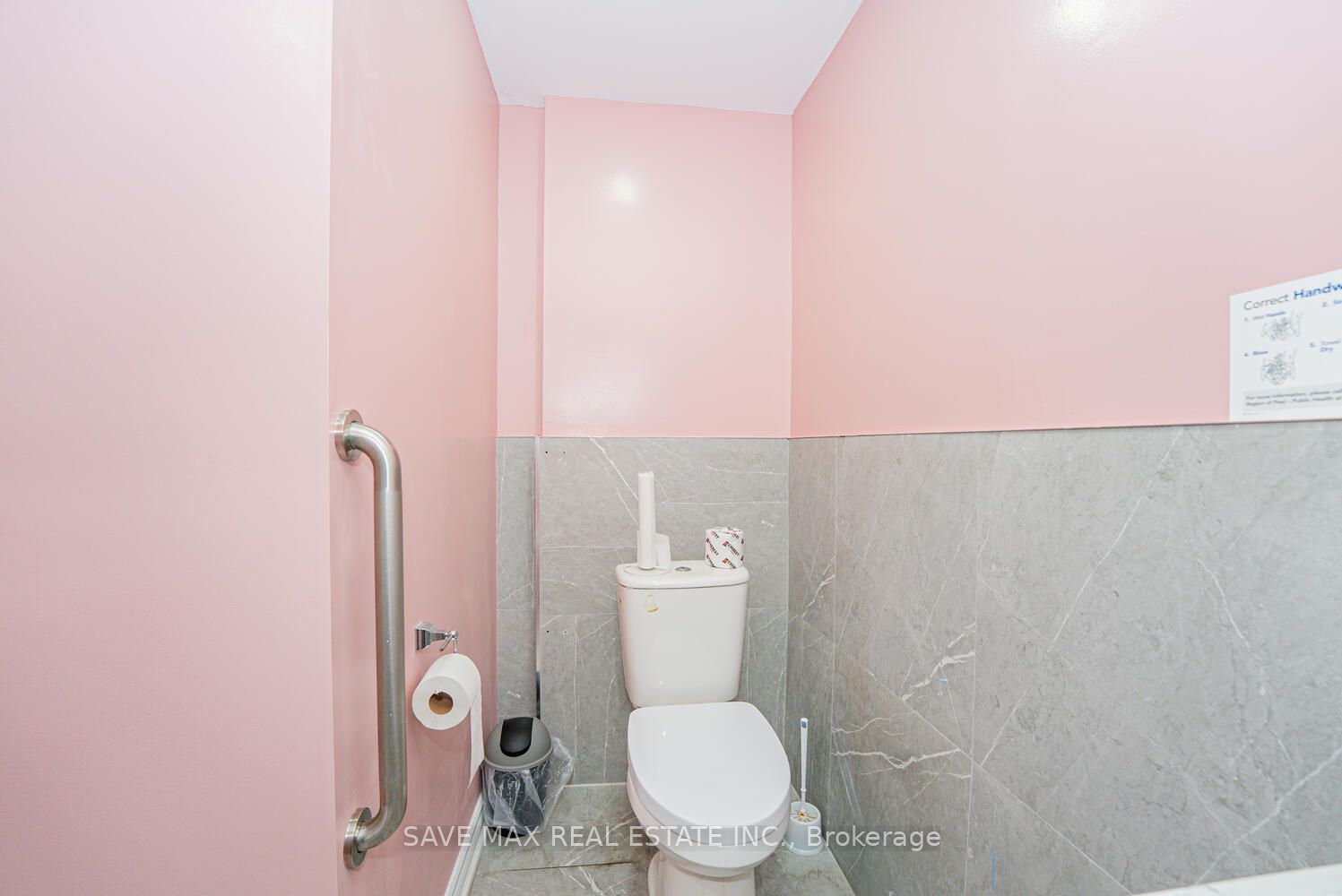 7060 Airport Road Property Photo 21