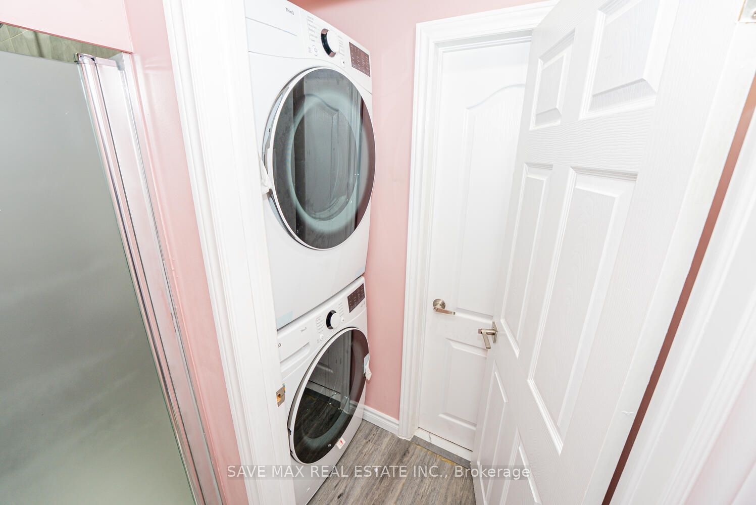 7060 Airport Road Property Photo 26