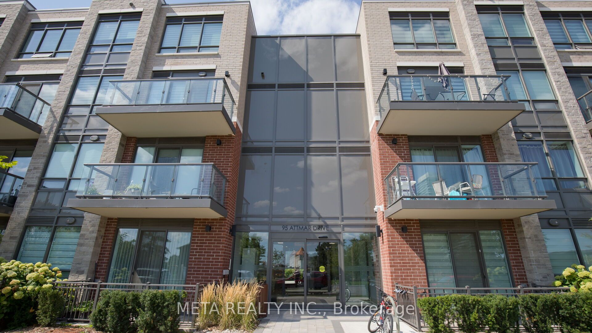 95 Se Attmar Drive 112 Property Photo 7