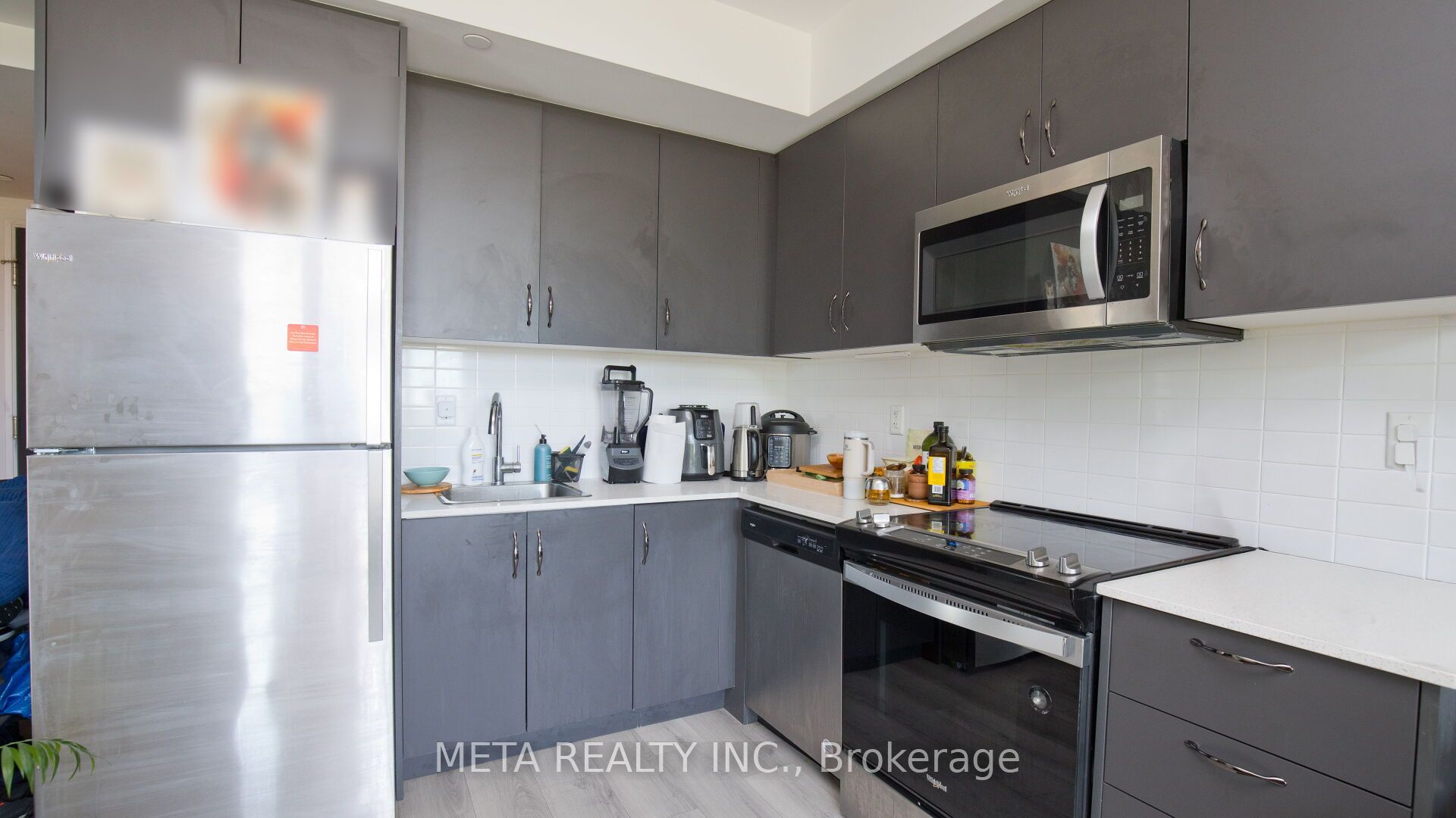 95 Se Attmar Drive 112 Property Photo 18