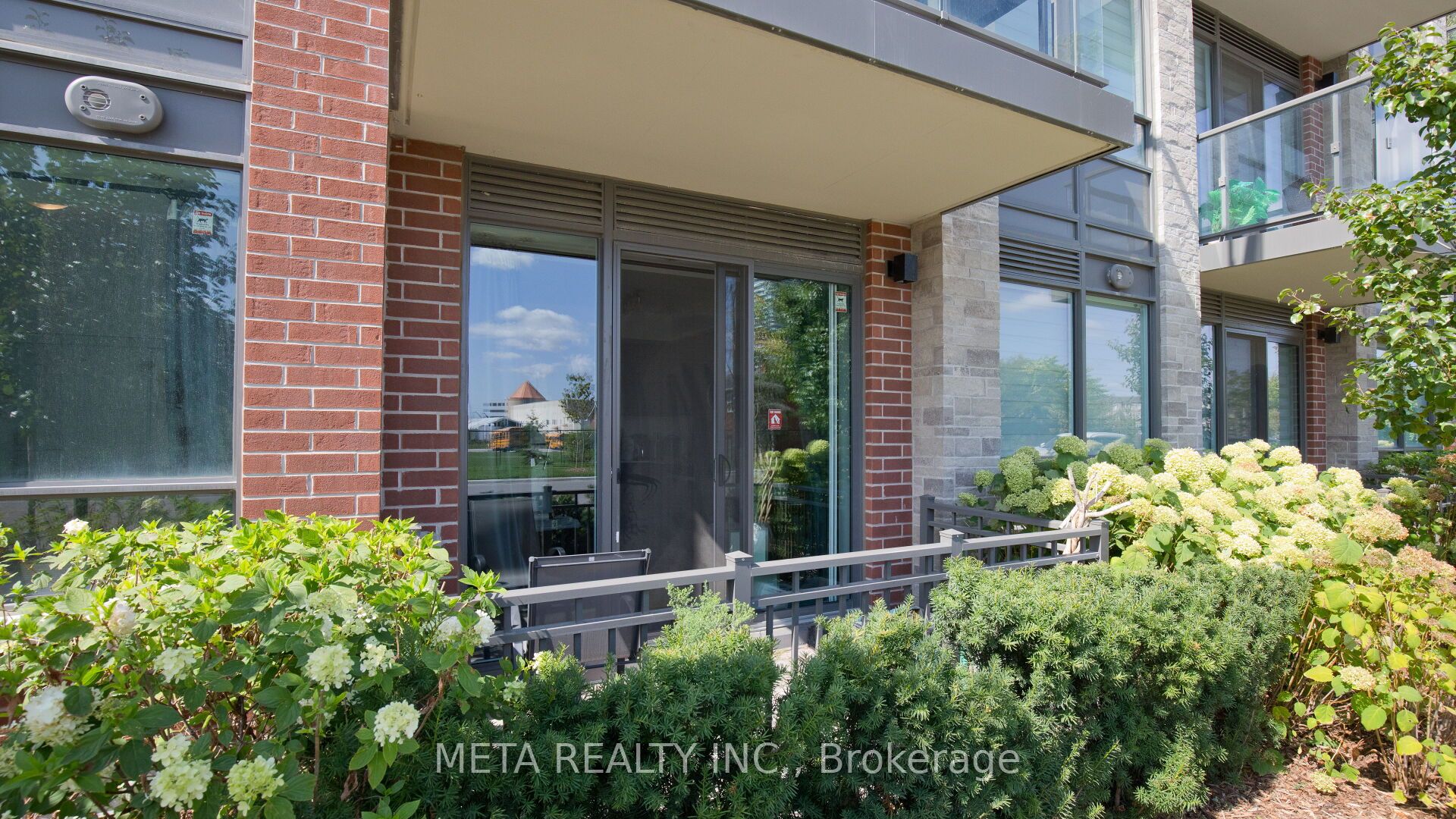 95 Se Attmar Drive 112 Property Photo 31