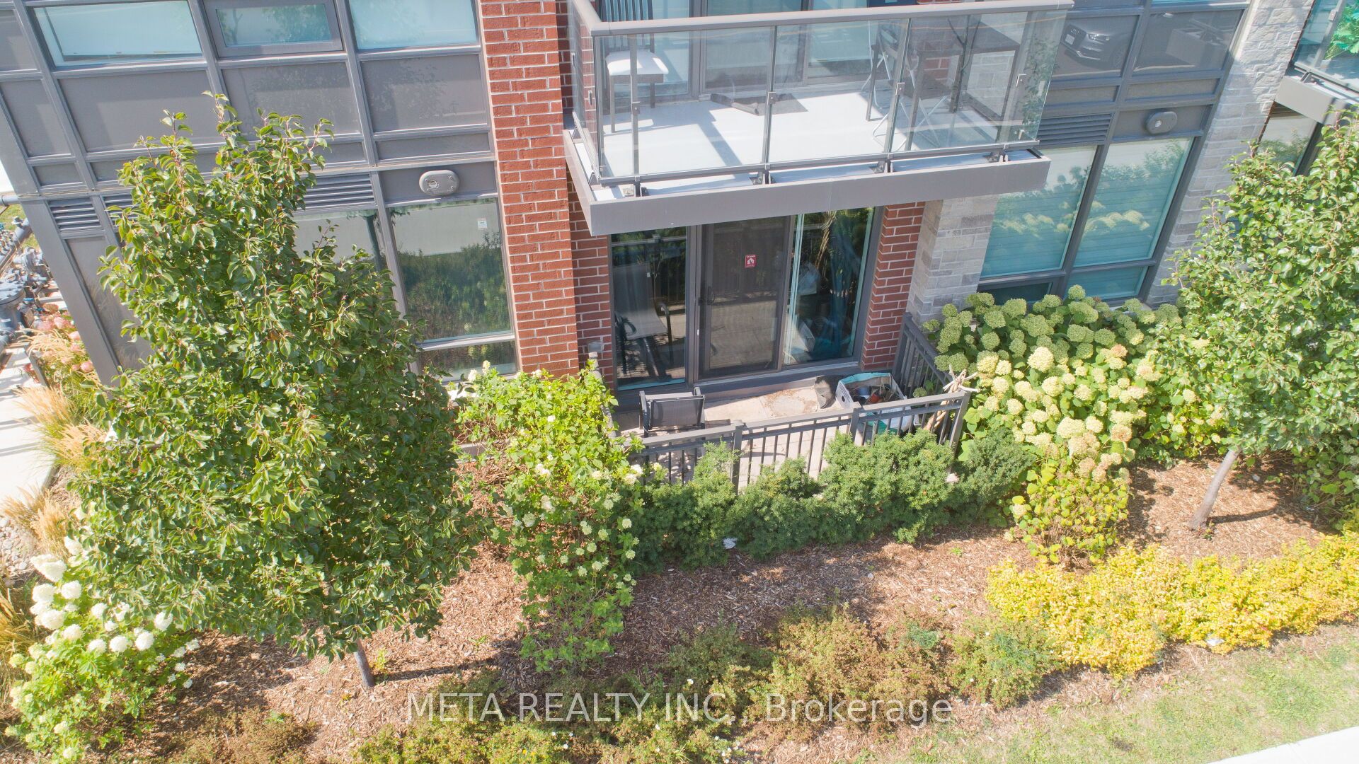 95 Se Attmar Drive 112 Property Photo 42