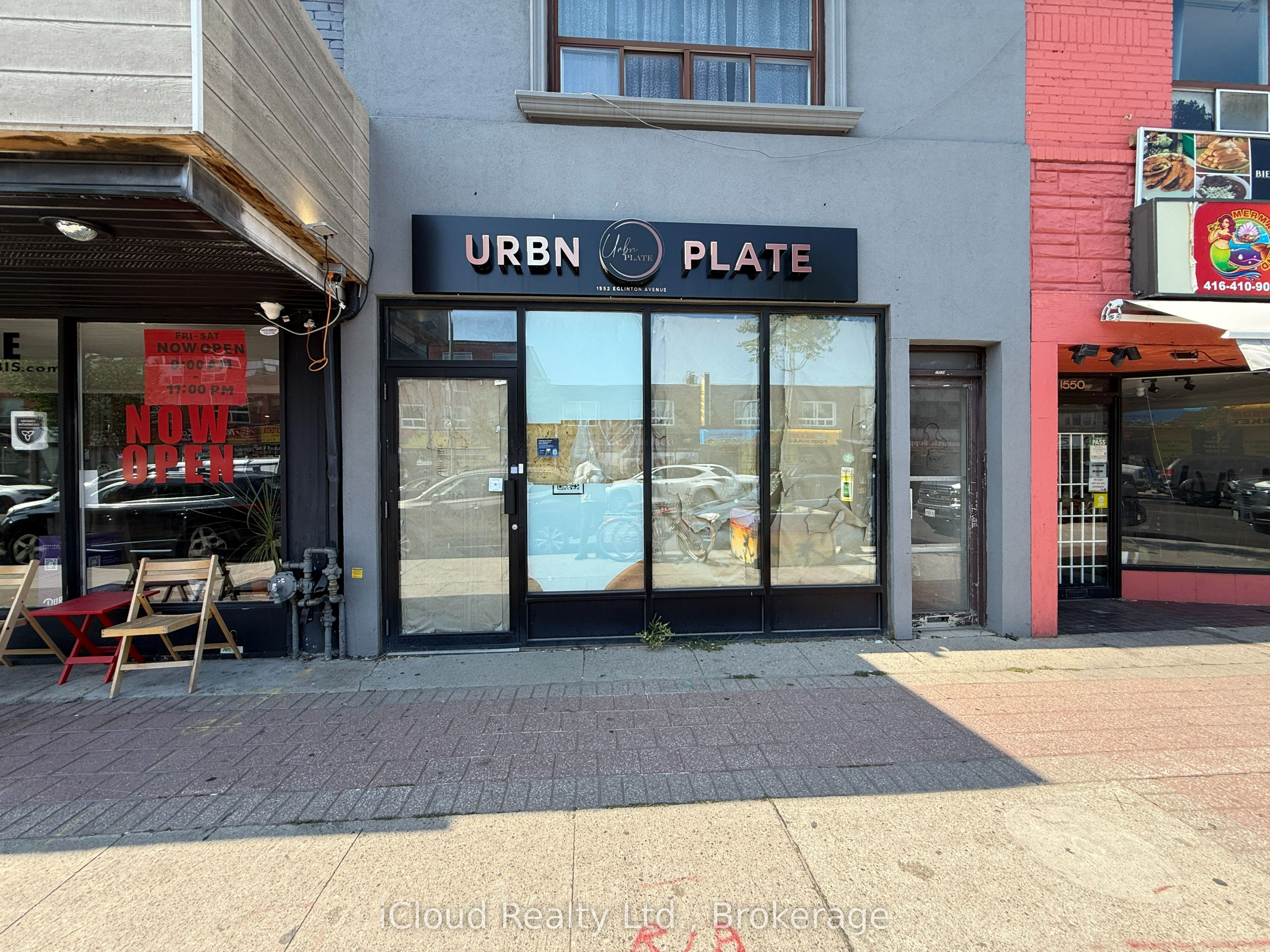 1552 Eglinton Avenue W Property Photo 1