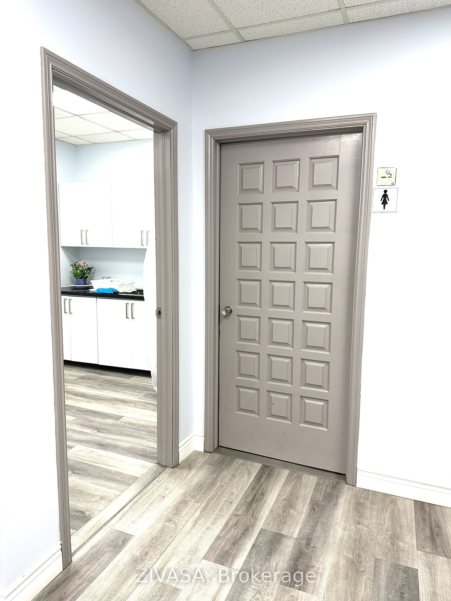 211 Watline Avenue 210 Property Photo 15