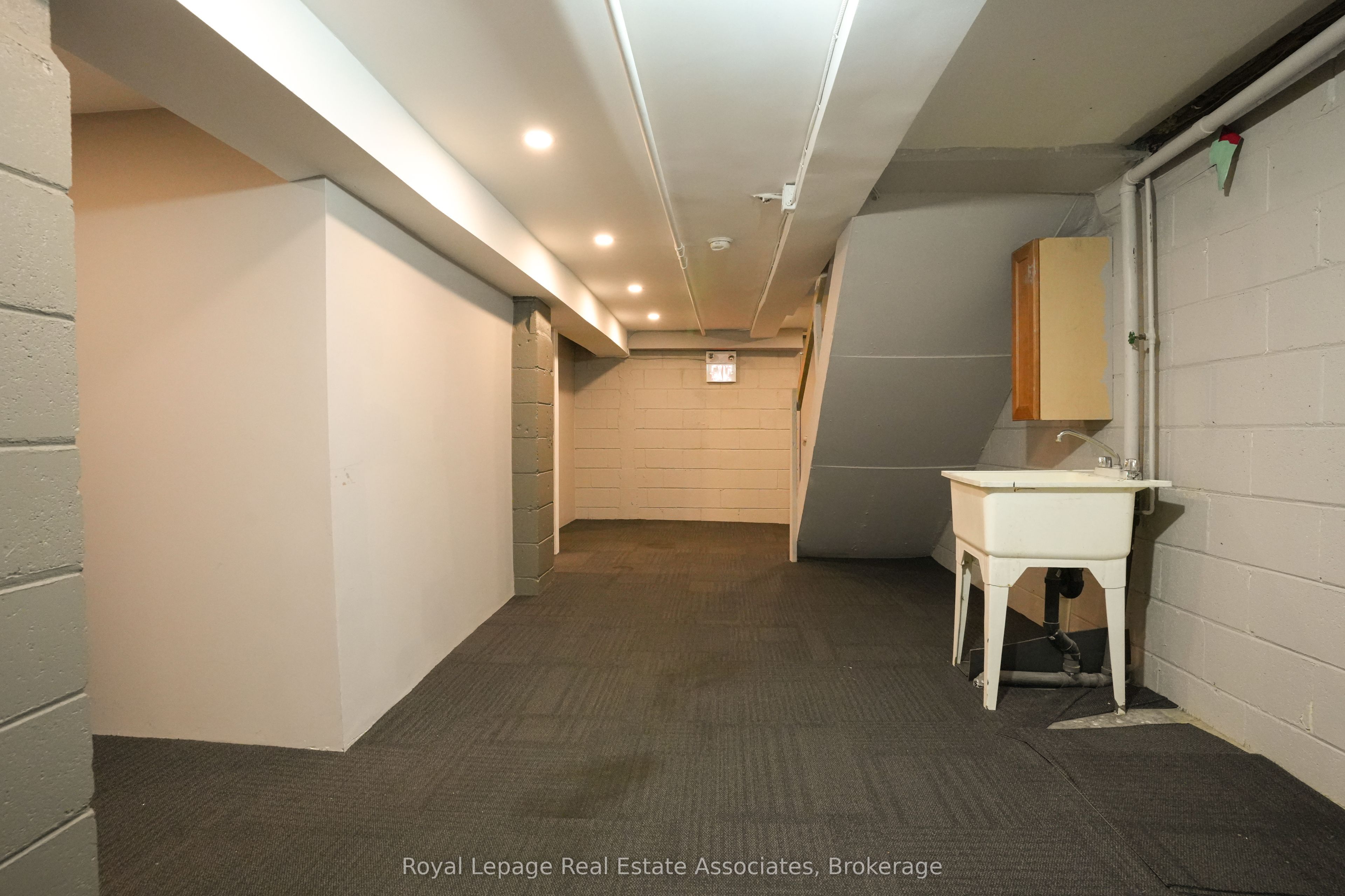 404 Royal York Road Property Photo 24