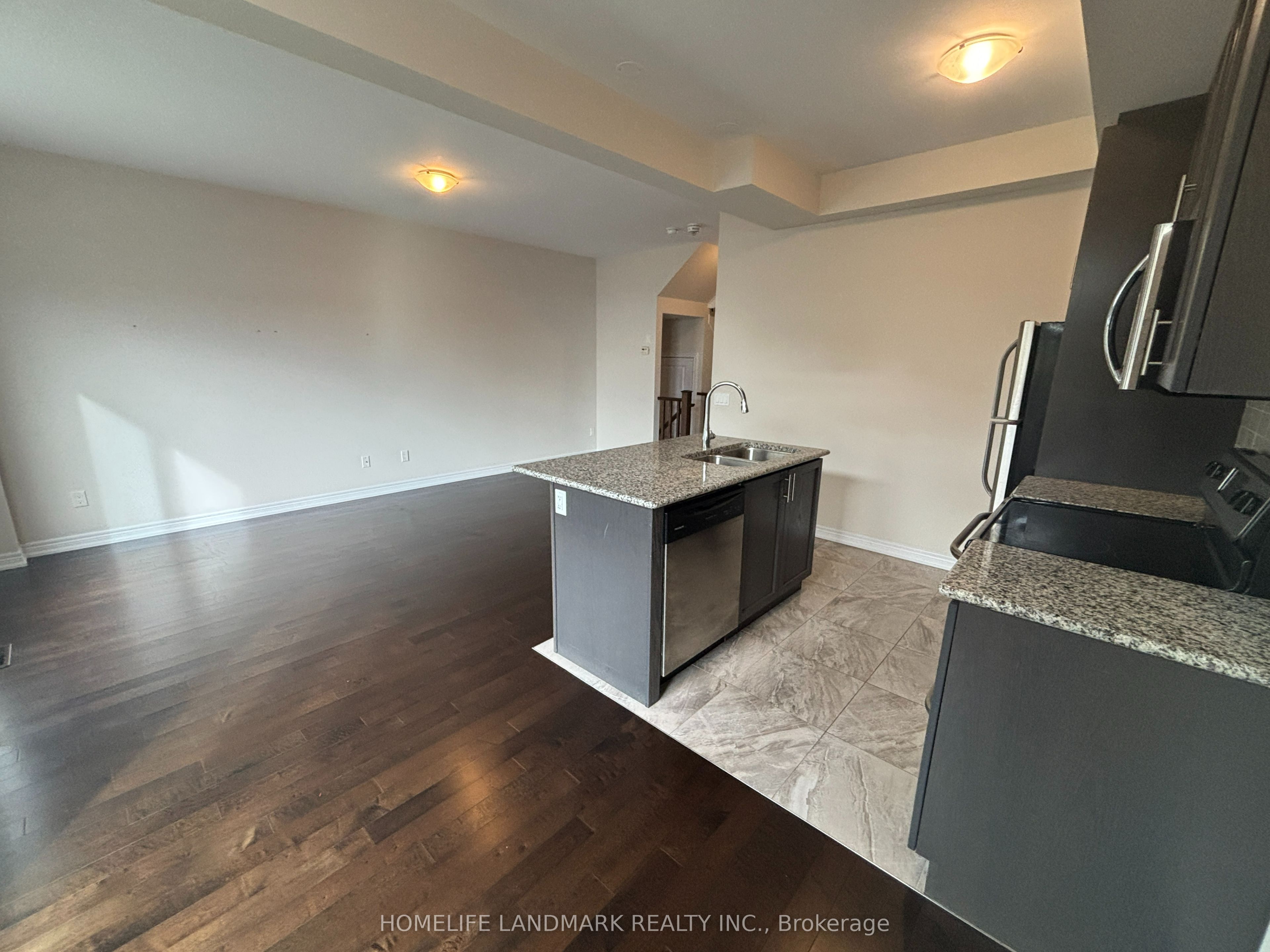 2362 Natasha Circle Property Photo 4