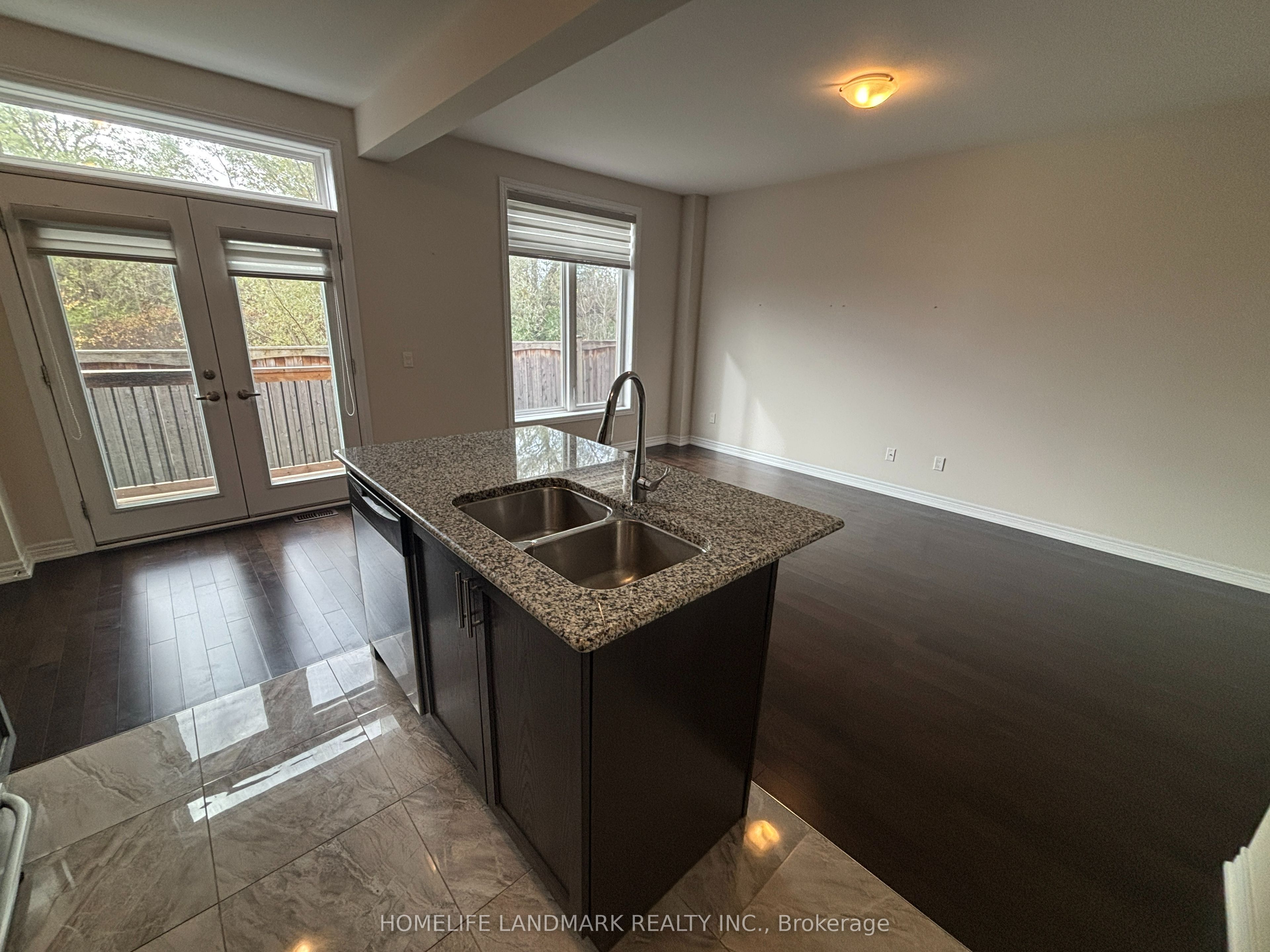 2362 Natasha Circle Property Photo 5