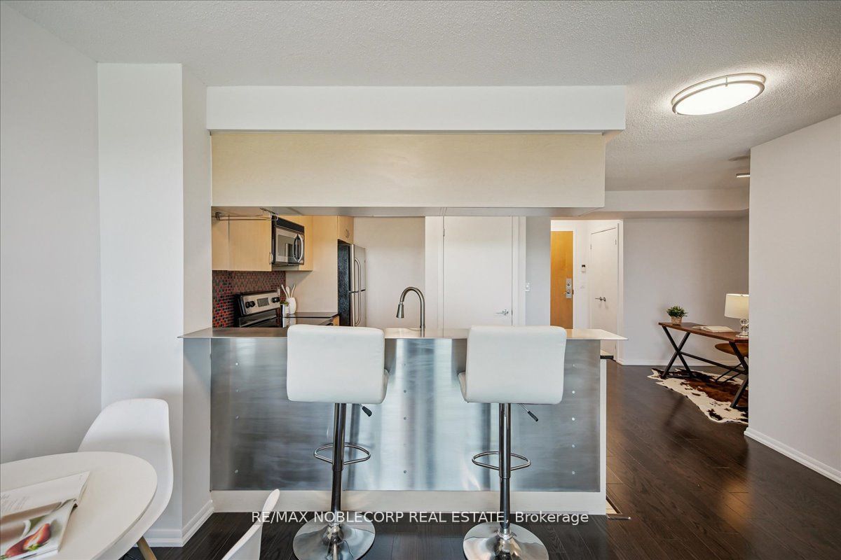 185 Legion Road 1403 Property Photo 15