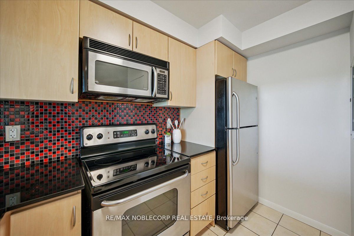 185 Legion Road 1403 Property Photo 19