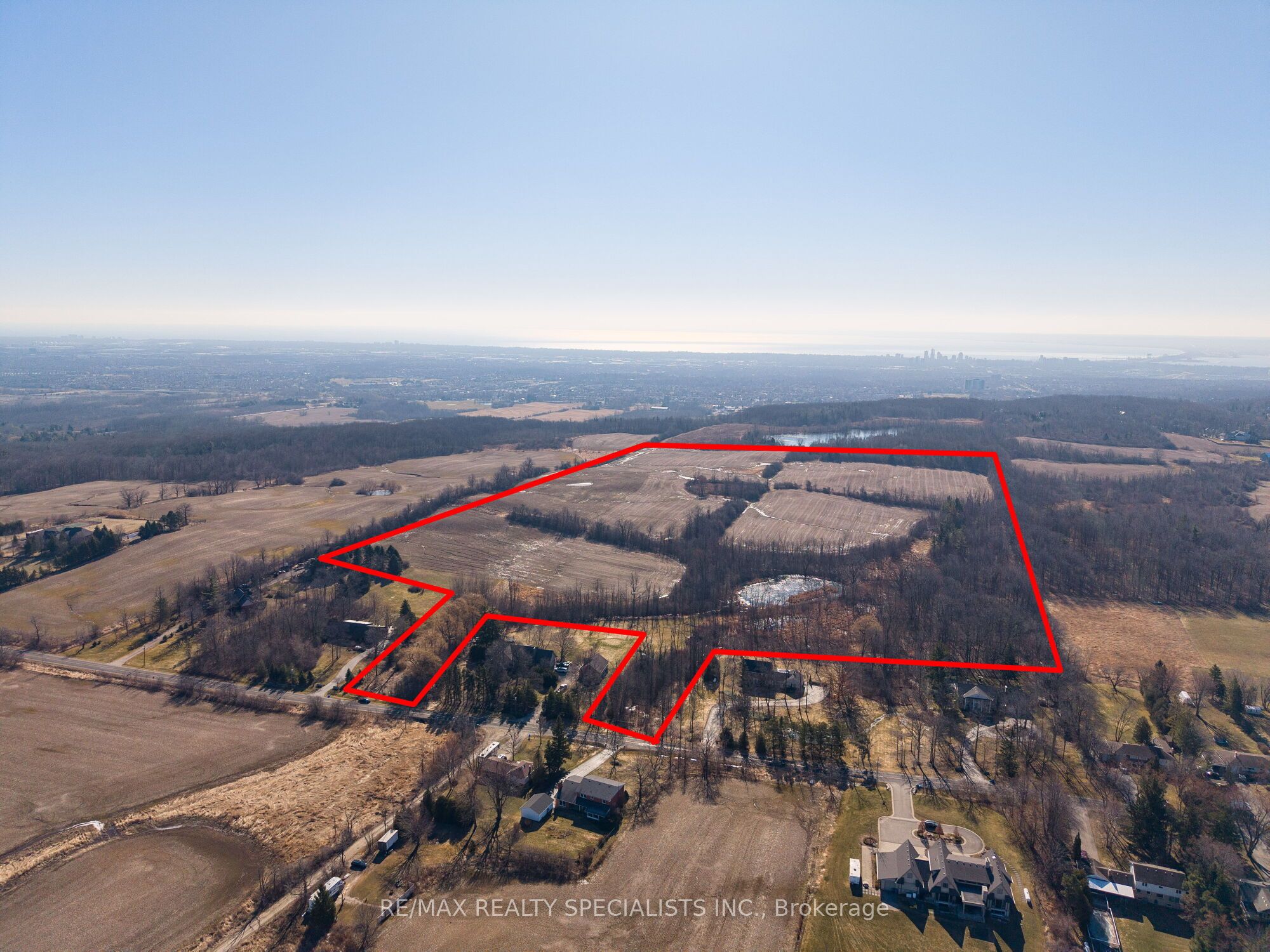 0 No 1 Side Road Property Photo 1