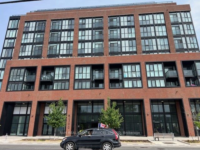 2300 St Clair Avenue W 627 Property Photo 11