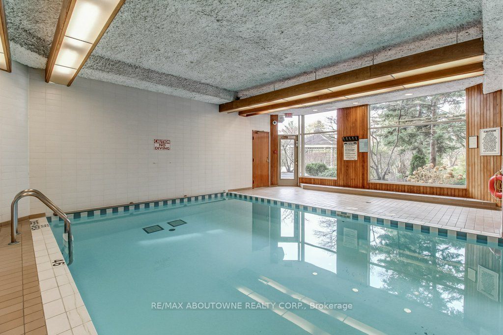 2511 Lakeshore Road W 519 Property Photo 25