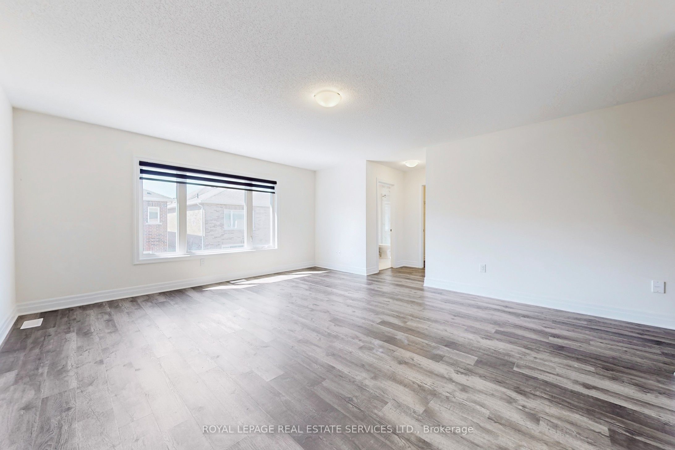 1388 Sycamore Garden Property Photo 12