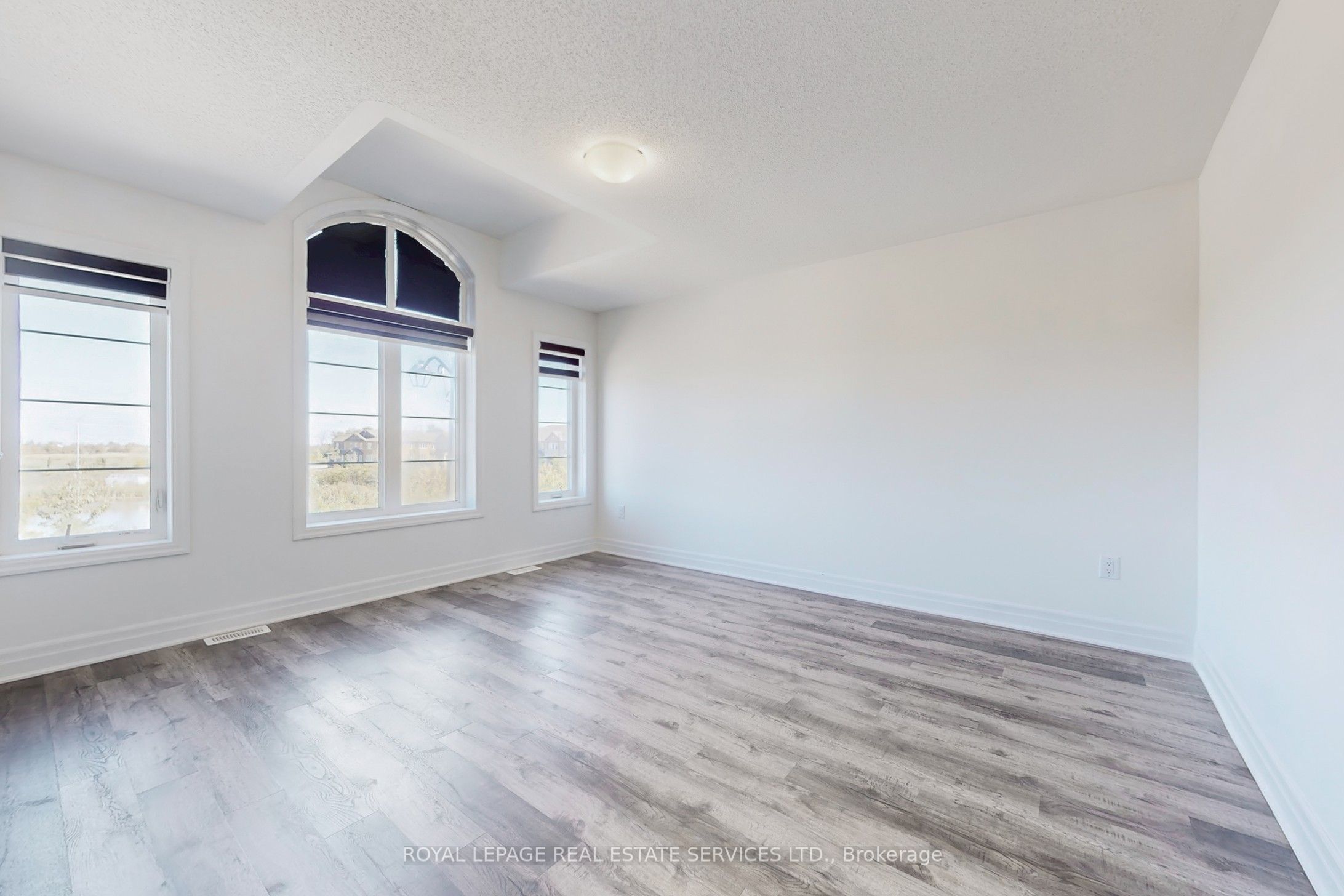 1388 Sycamore Garden Property Photo 17