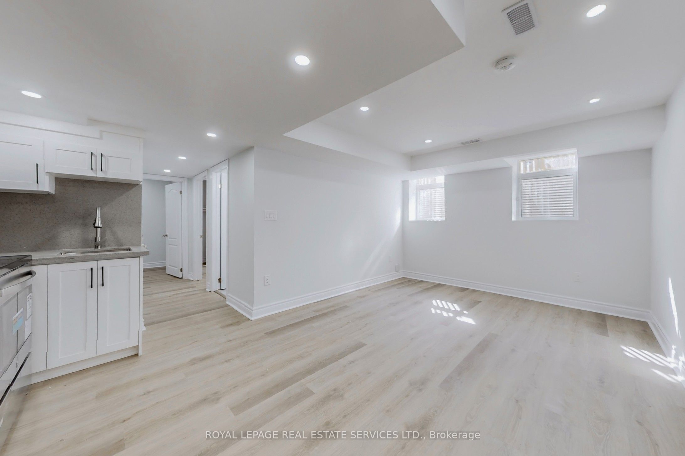 1388 Sycamore Garden Property Photo 26