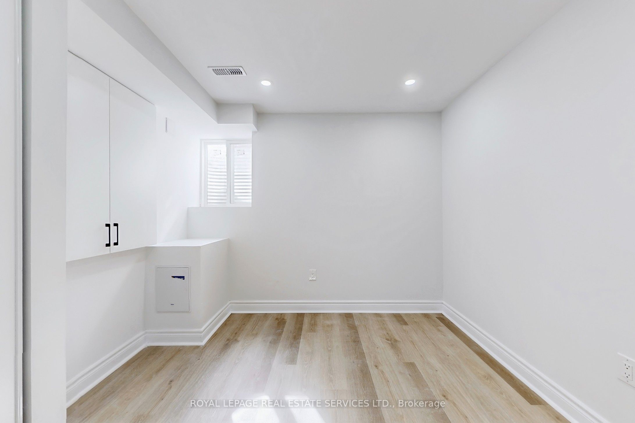 1388 Sycamore Garden Property Photo 29