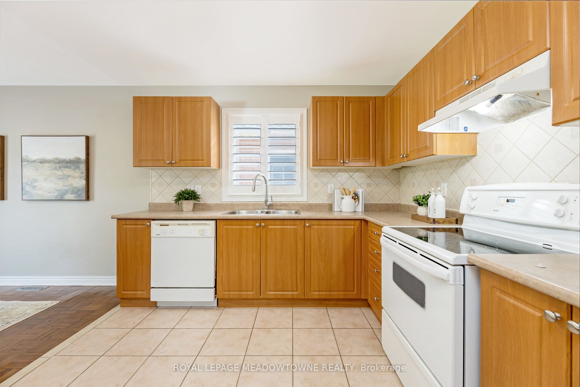 331 Centennial Forest Drive Property Photo 9