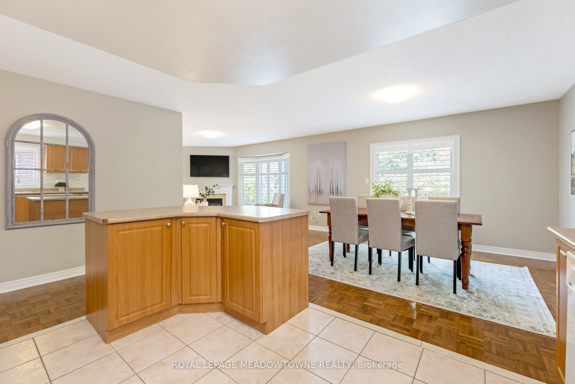 331 Centennial Forest Drive Property Photo 12