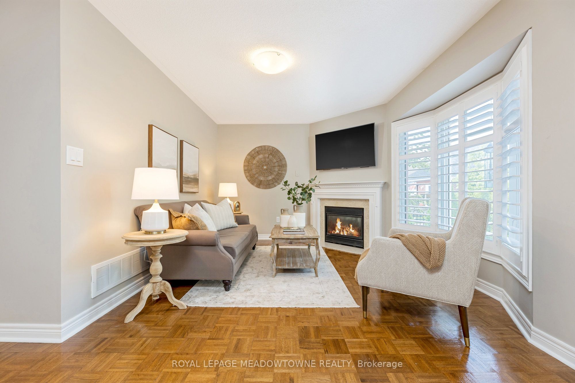 331 Centennial Forest Drive Property Photo 17