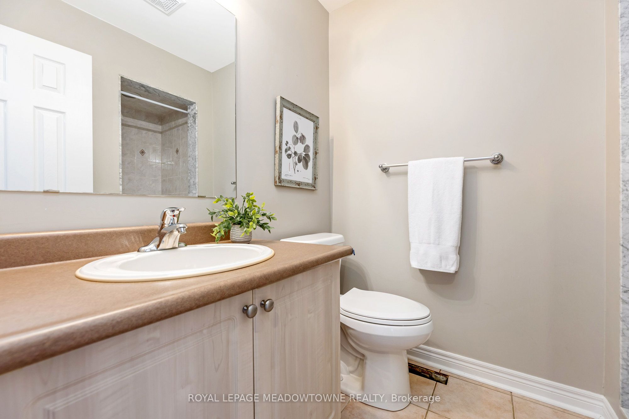 331 Centennial Forest Drive Property Photo 25