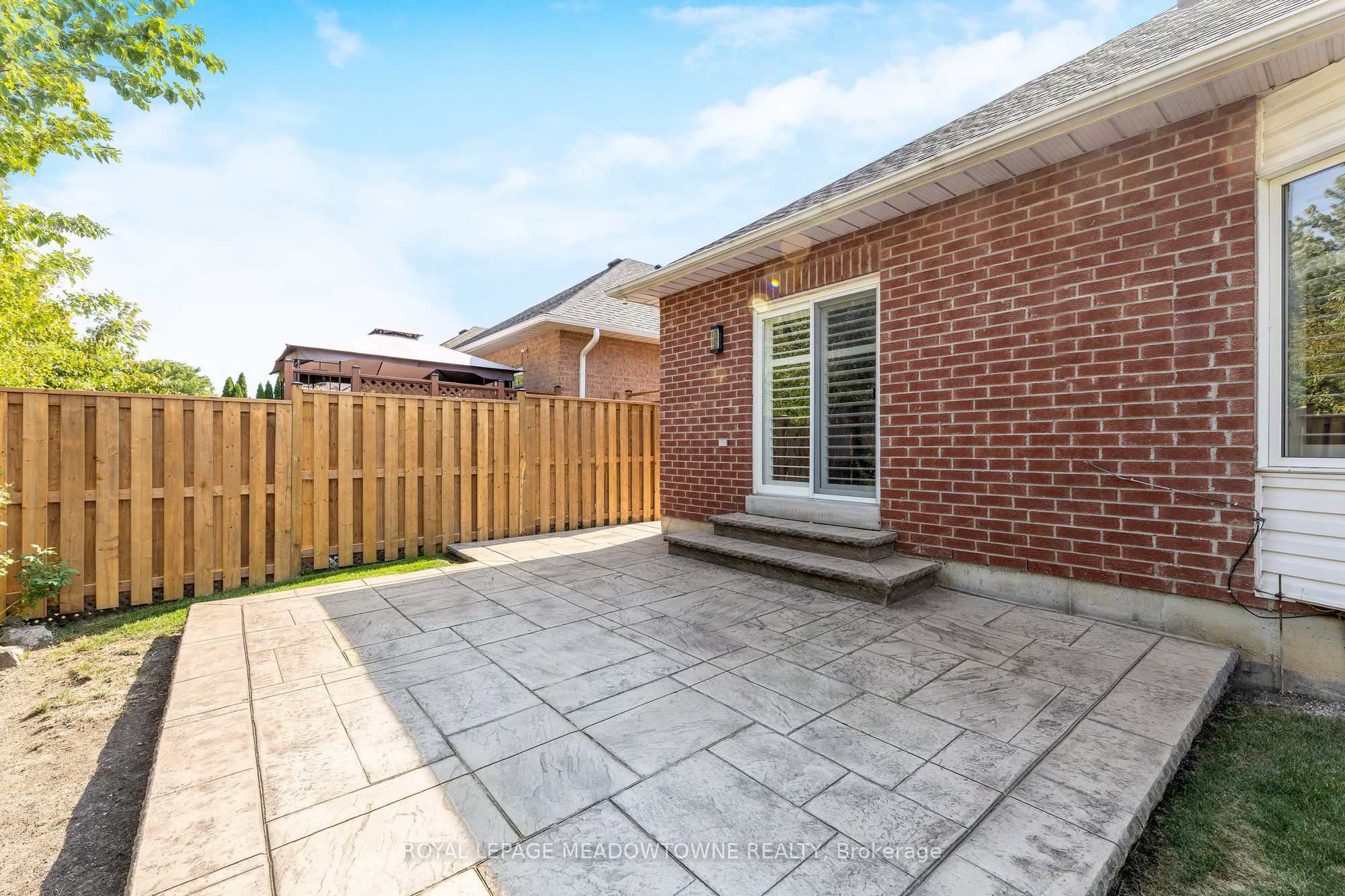 331 Centennial Forest Drive Property Photo 26