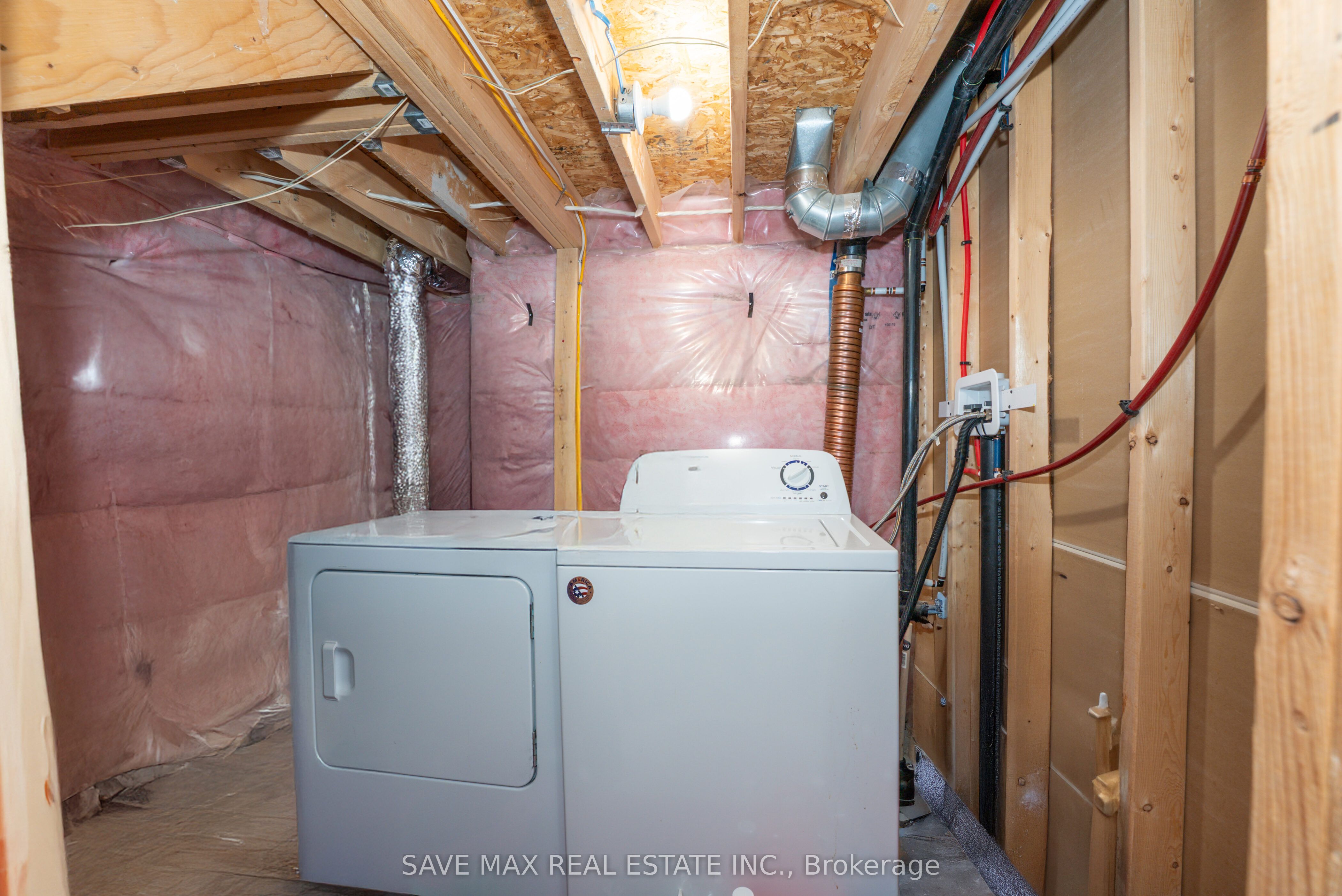 66 Geranium Crescent Property Photo 33