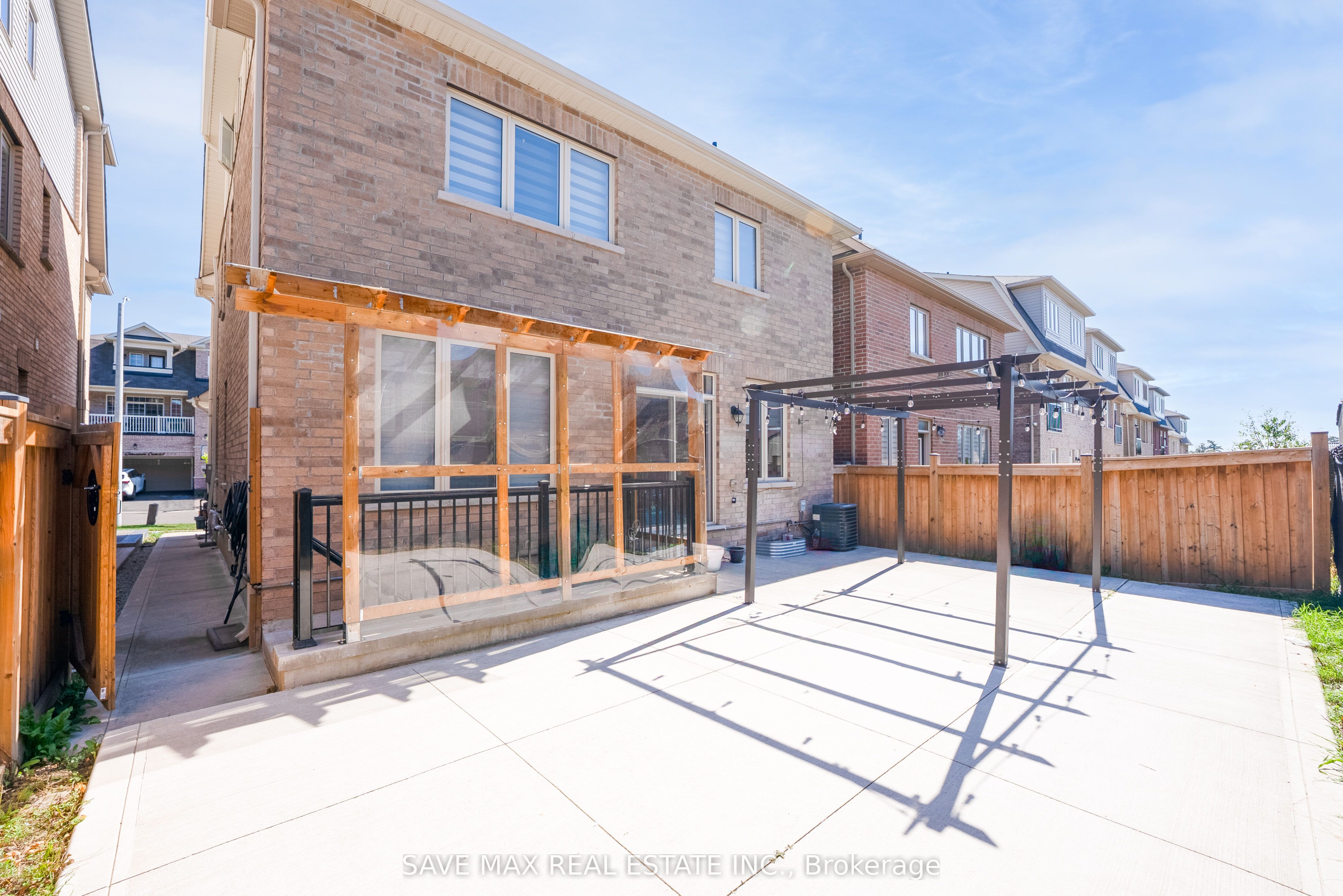 66 Geranium Crescent Property Photo 34