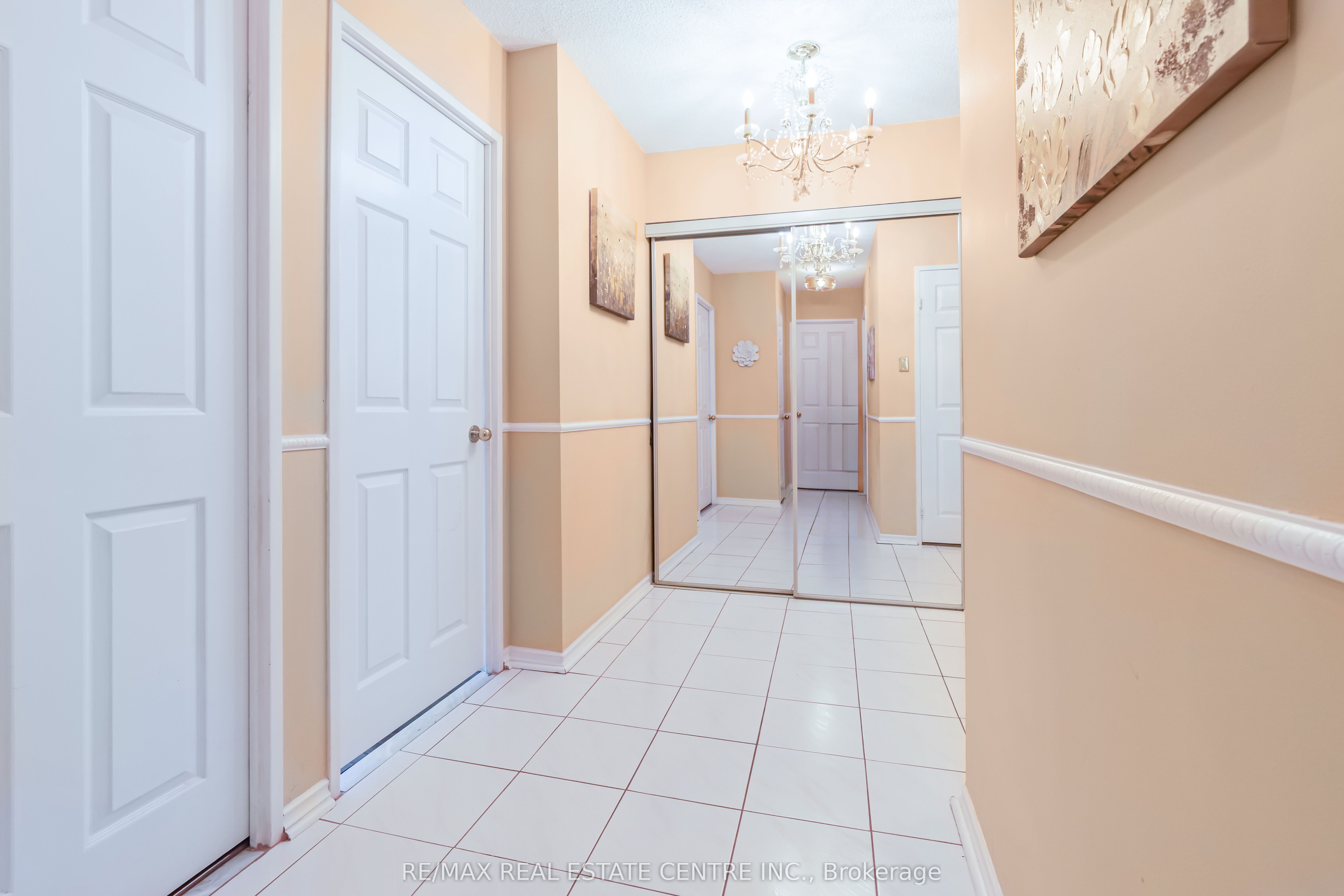 20 Cherrytree Drive 802 Property Photo 23