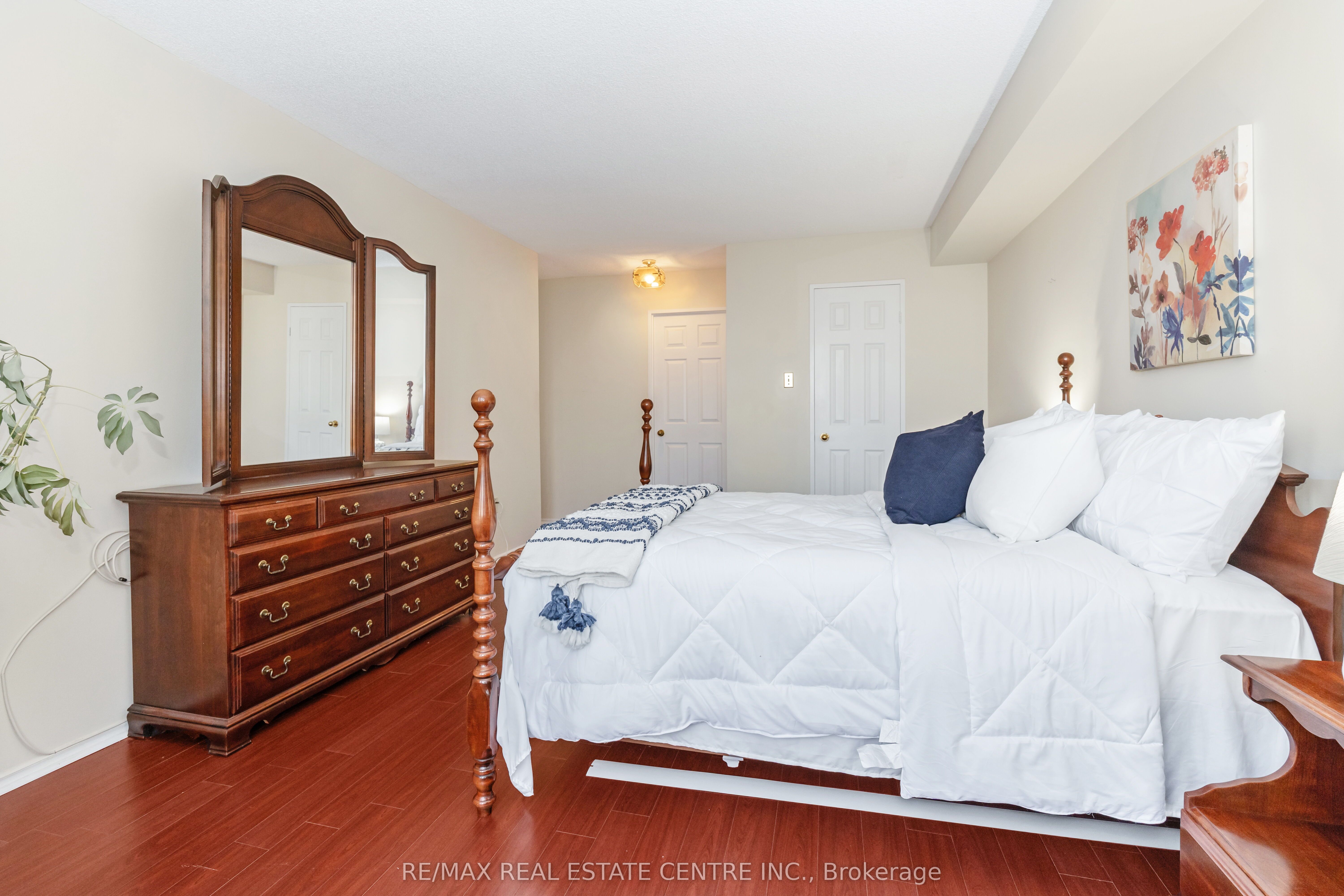 20 Cherrytree Drive 802 Property Photo 28