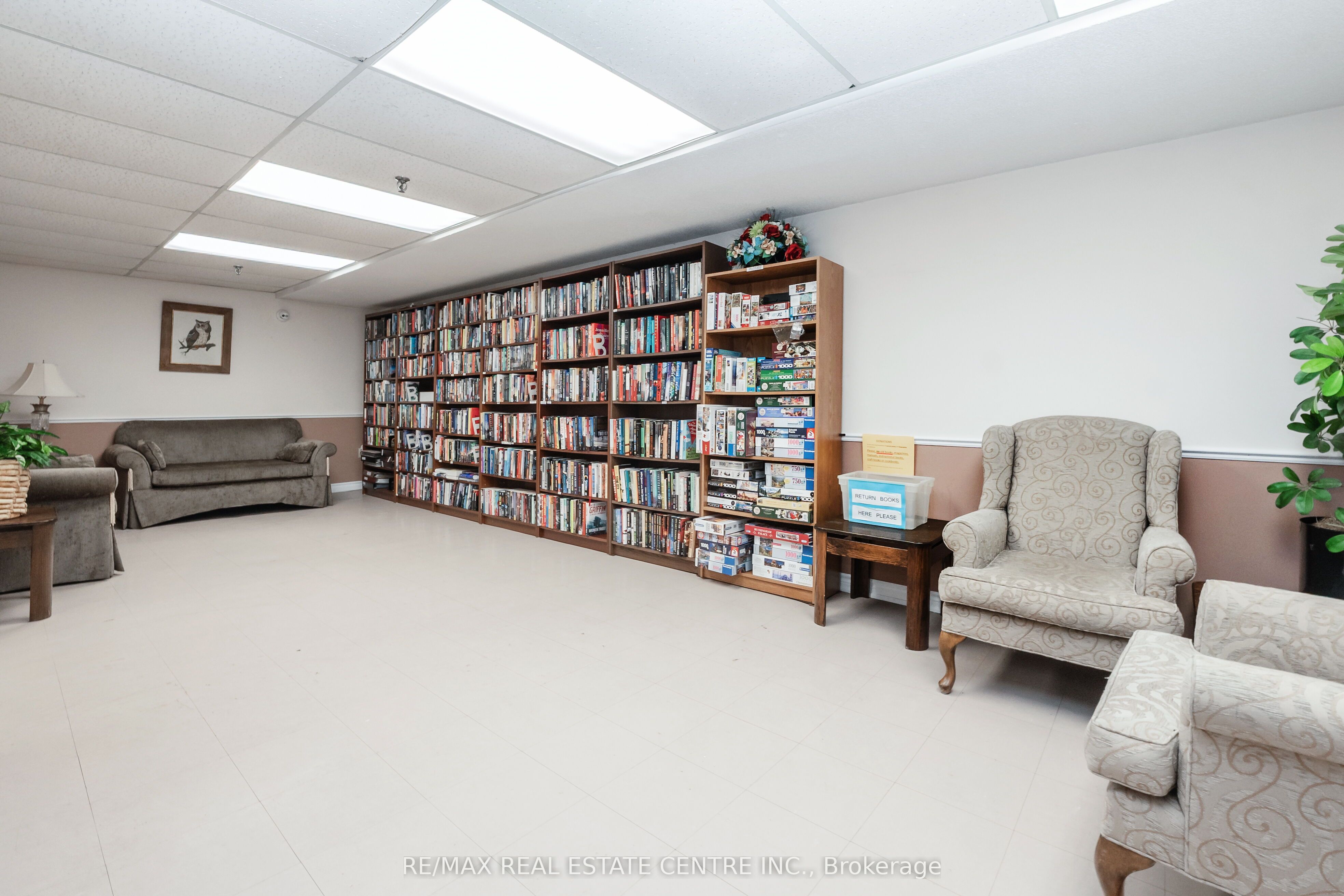 20 Cherrytree Drive 802 Property Photo 38