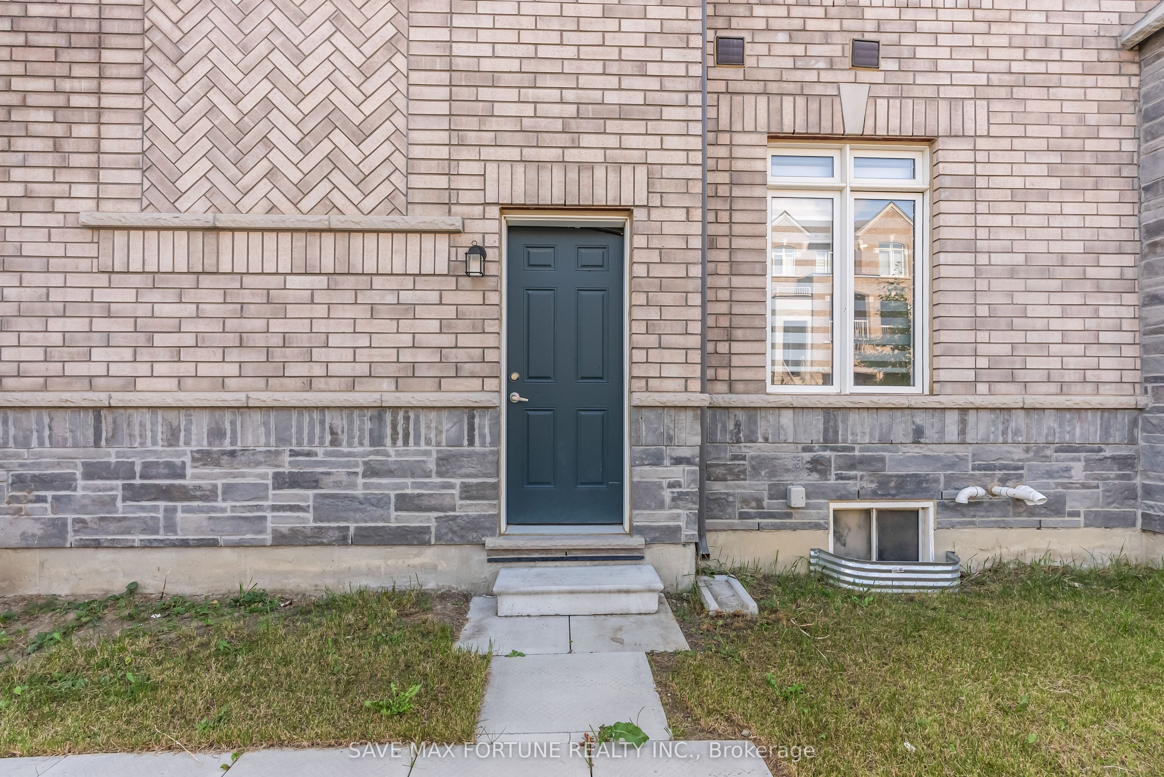 28 Gemma Place Property Photo 6