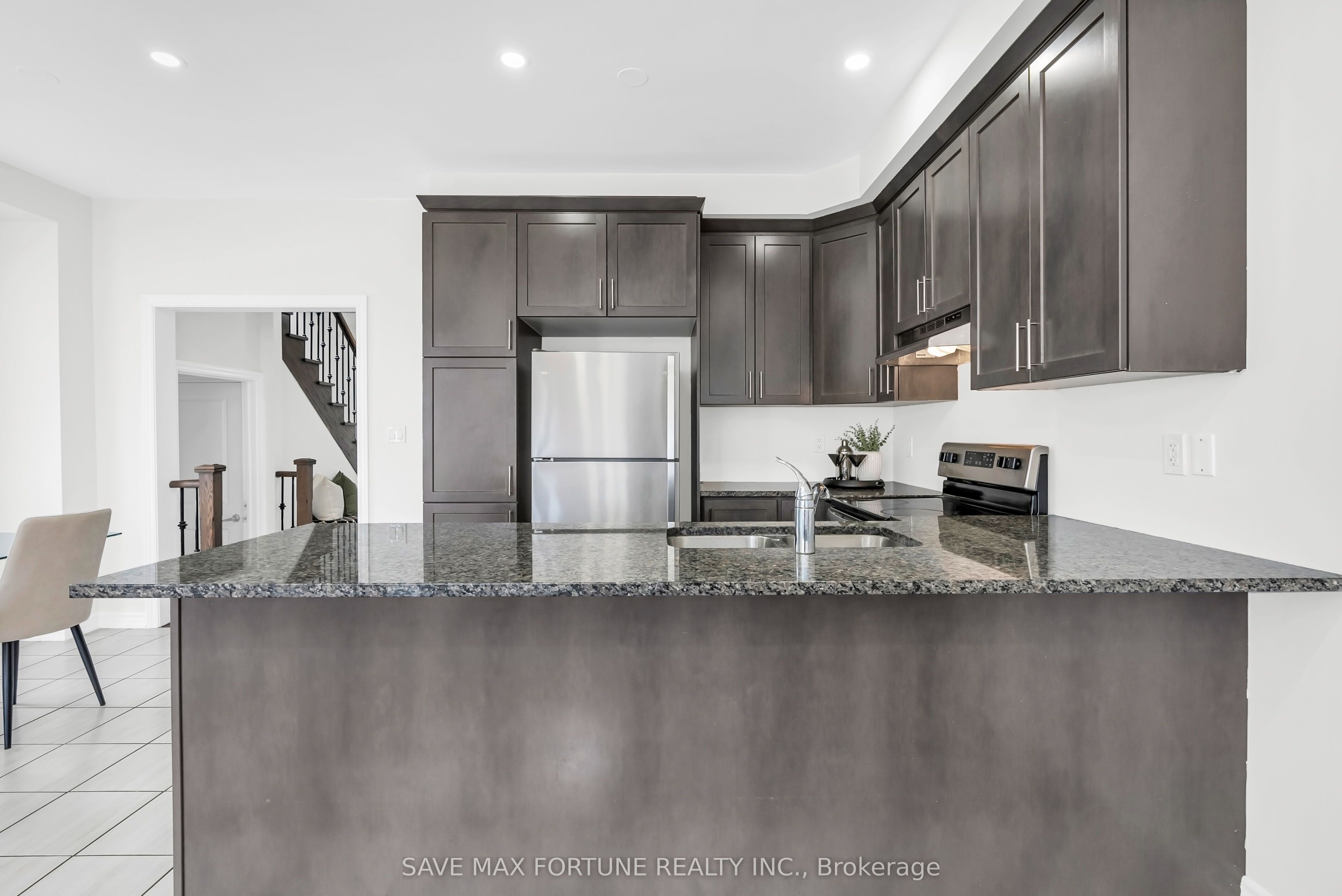 28 Gemma Place Property Photo 15