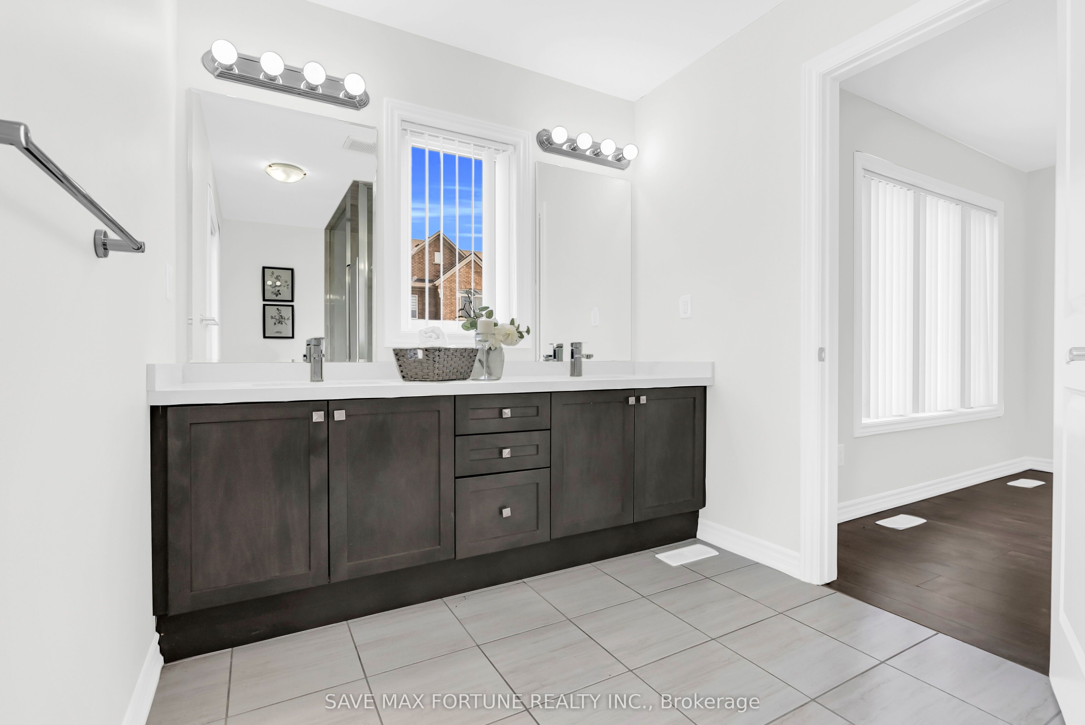 28 Gemma Place Property Photo 28