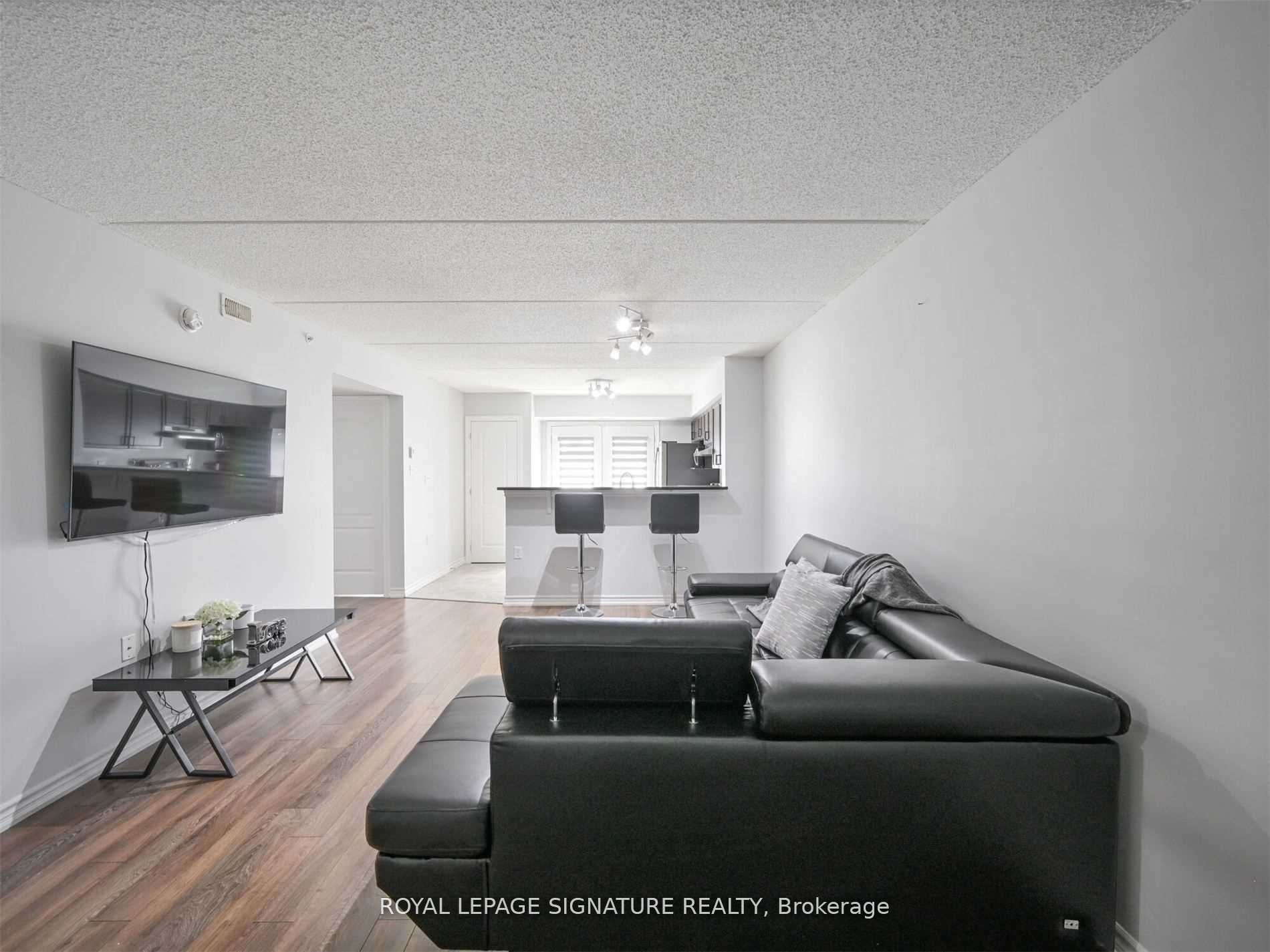 1450 Main Street E 309 Property Photo 2