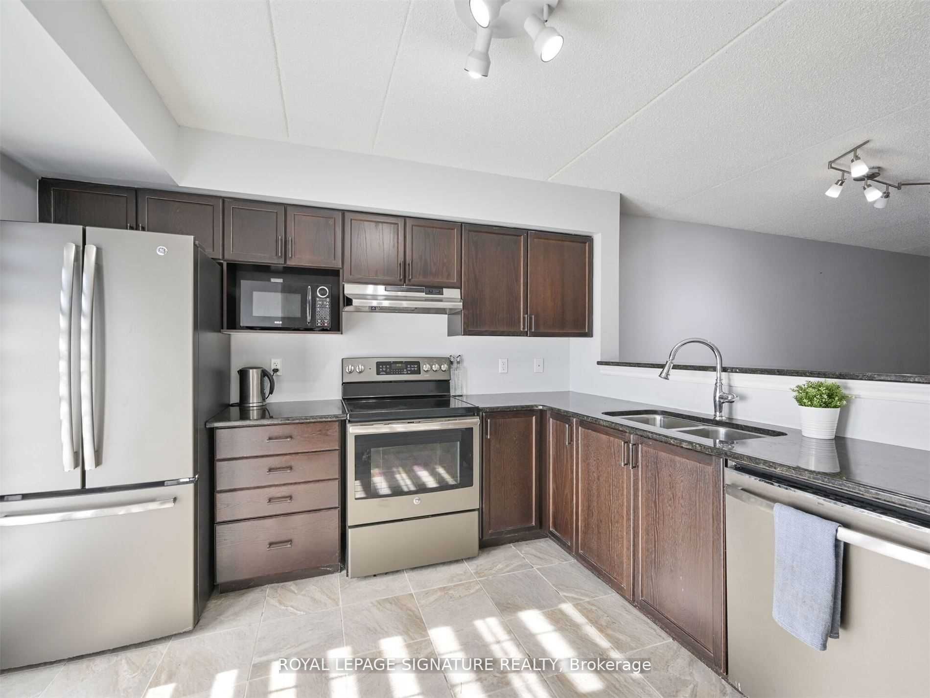 1450 Main Street E 309 Property Photo 6