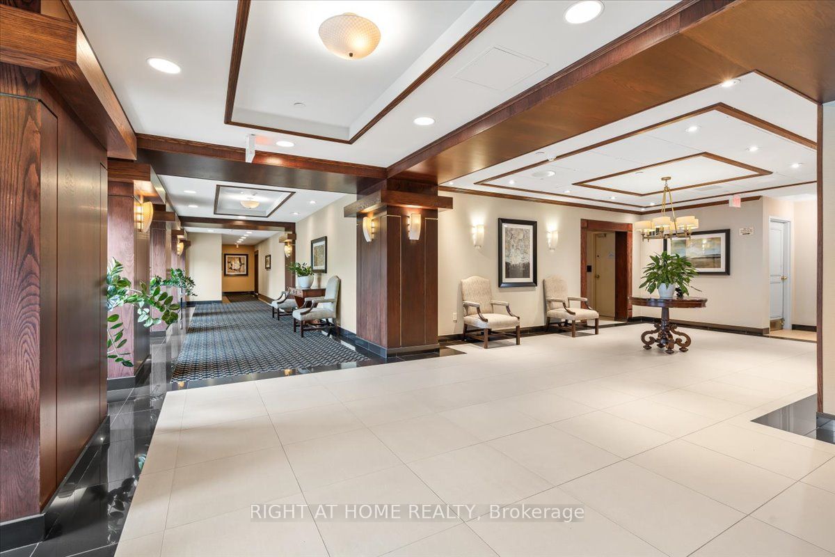 101 Subway Crescent 1011 Property Photo 35