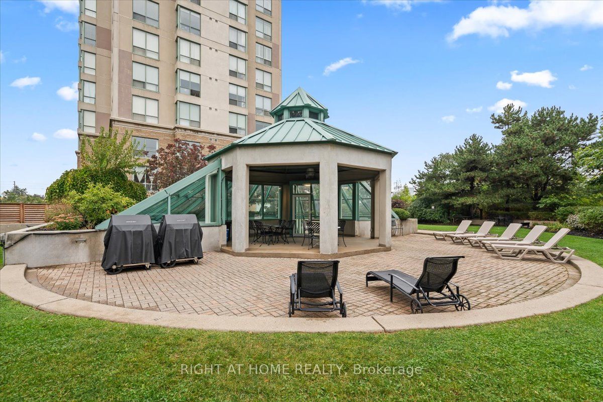 101 Subway Crescent 1011 Property Photo 42