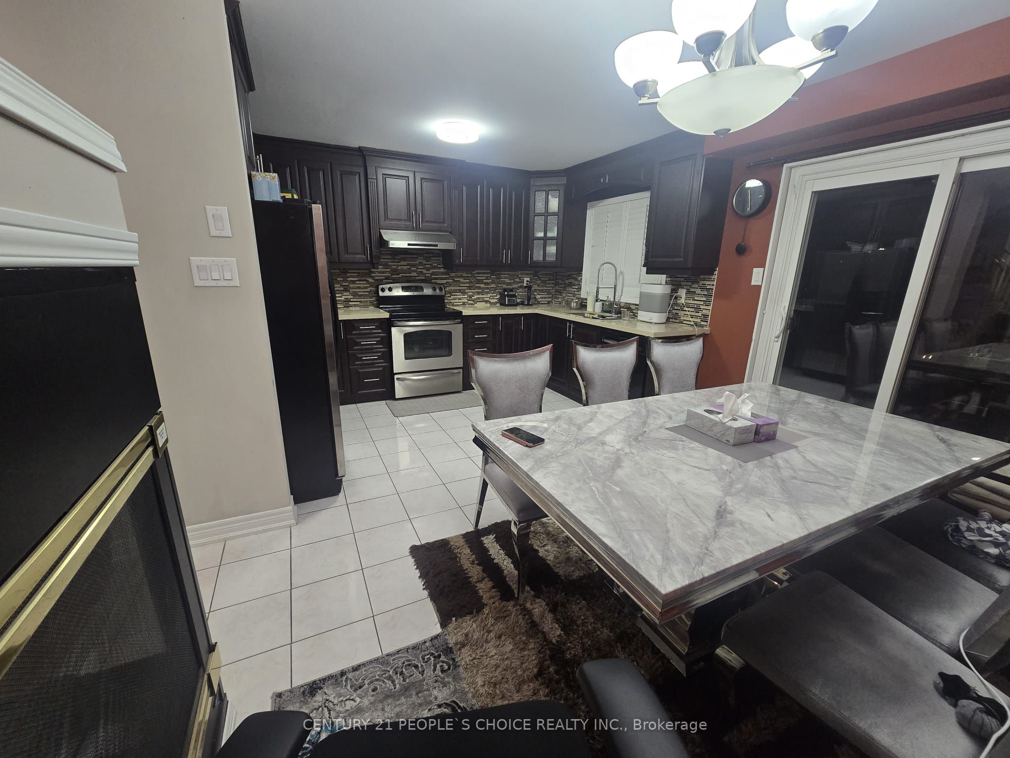 276 Pressed Brick Drive Property Photo 5