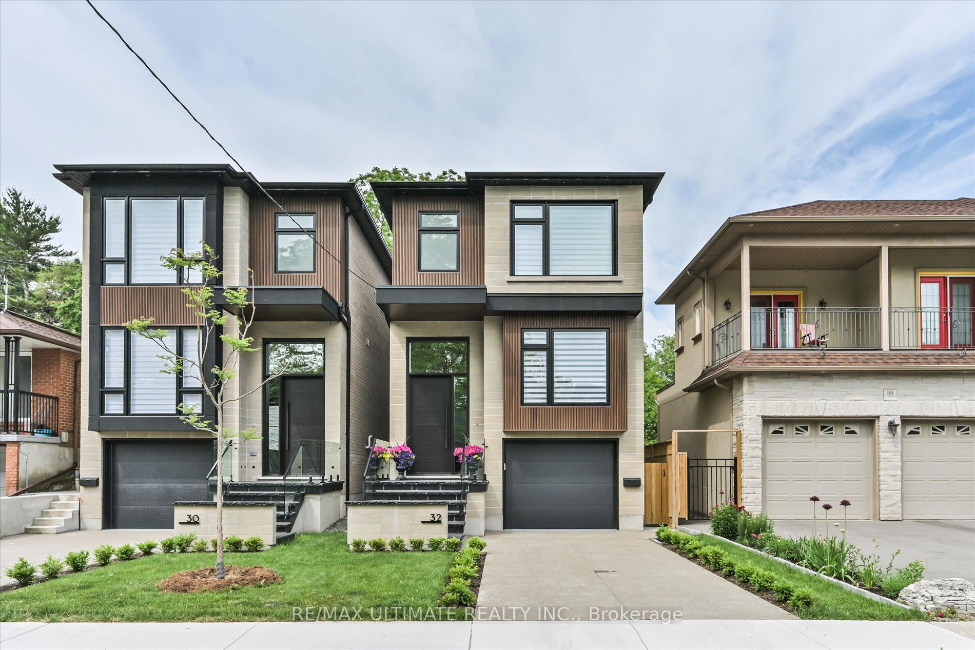 32 Thirty Eighth Street Property Photo 1