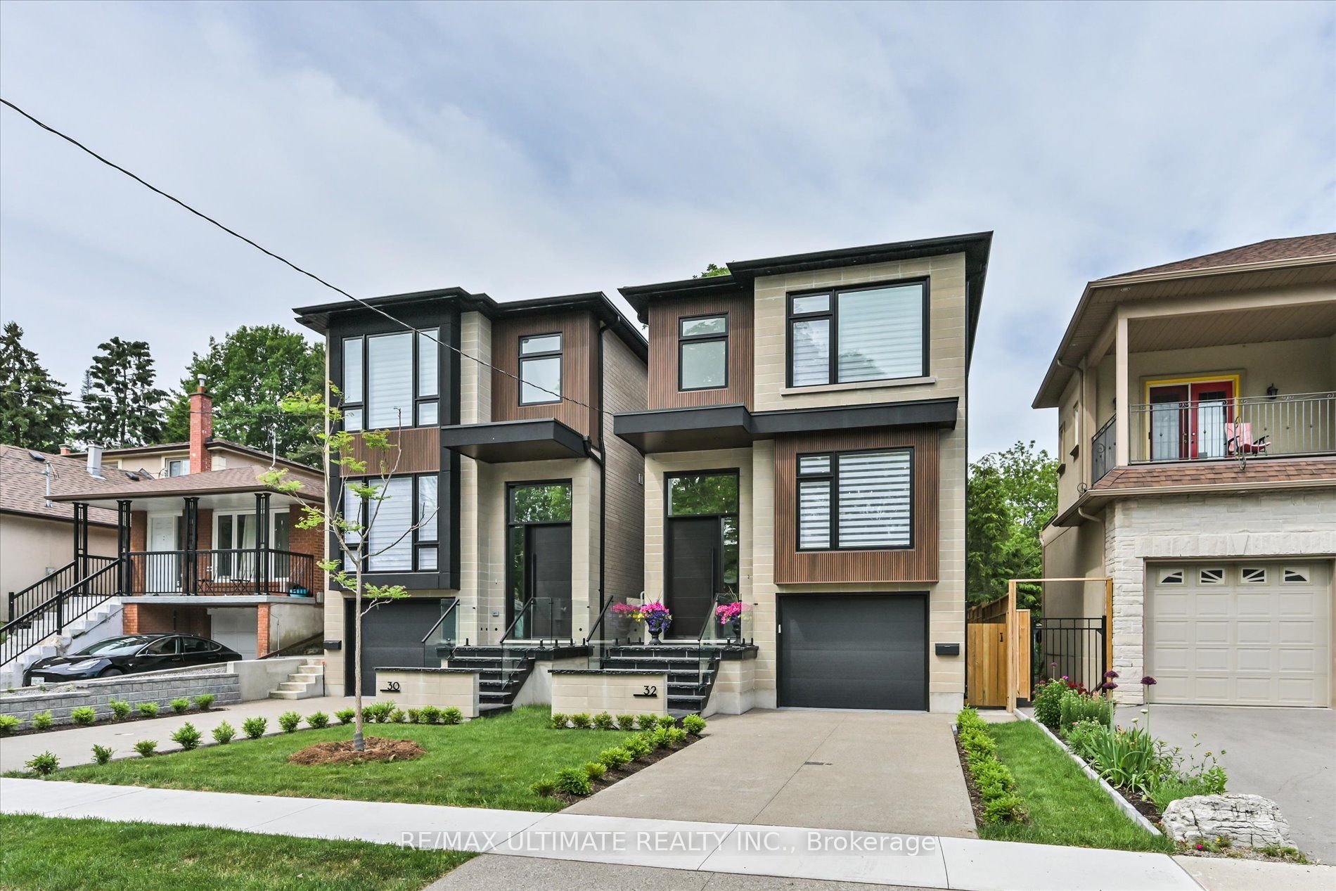 32 Thirty Eighth Street Property Photo 2