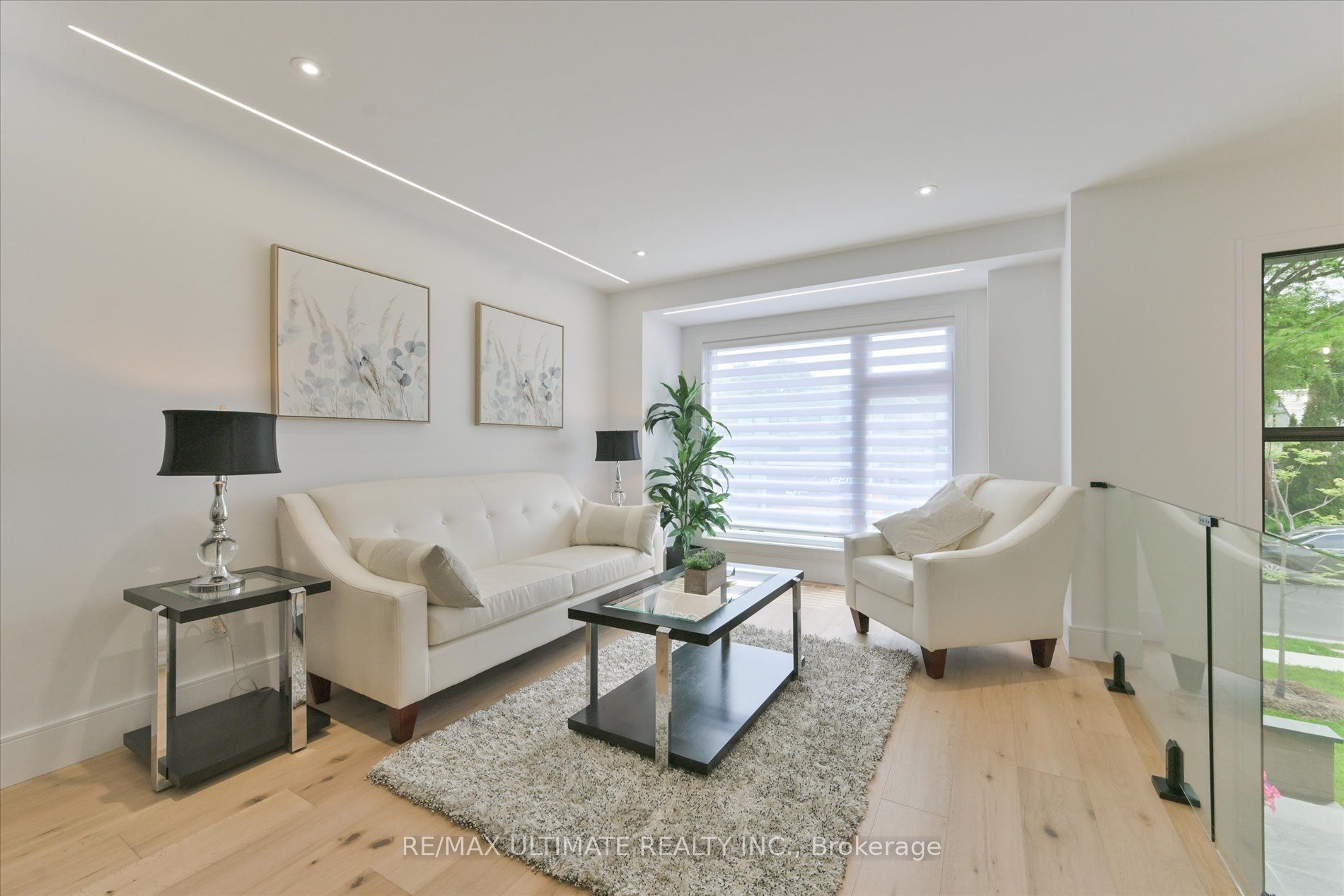 32 Thirty Eighth Street Property Photo 6