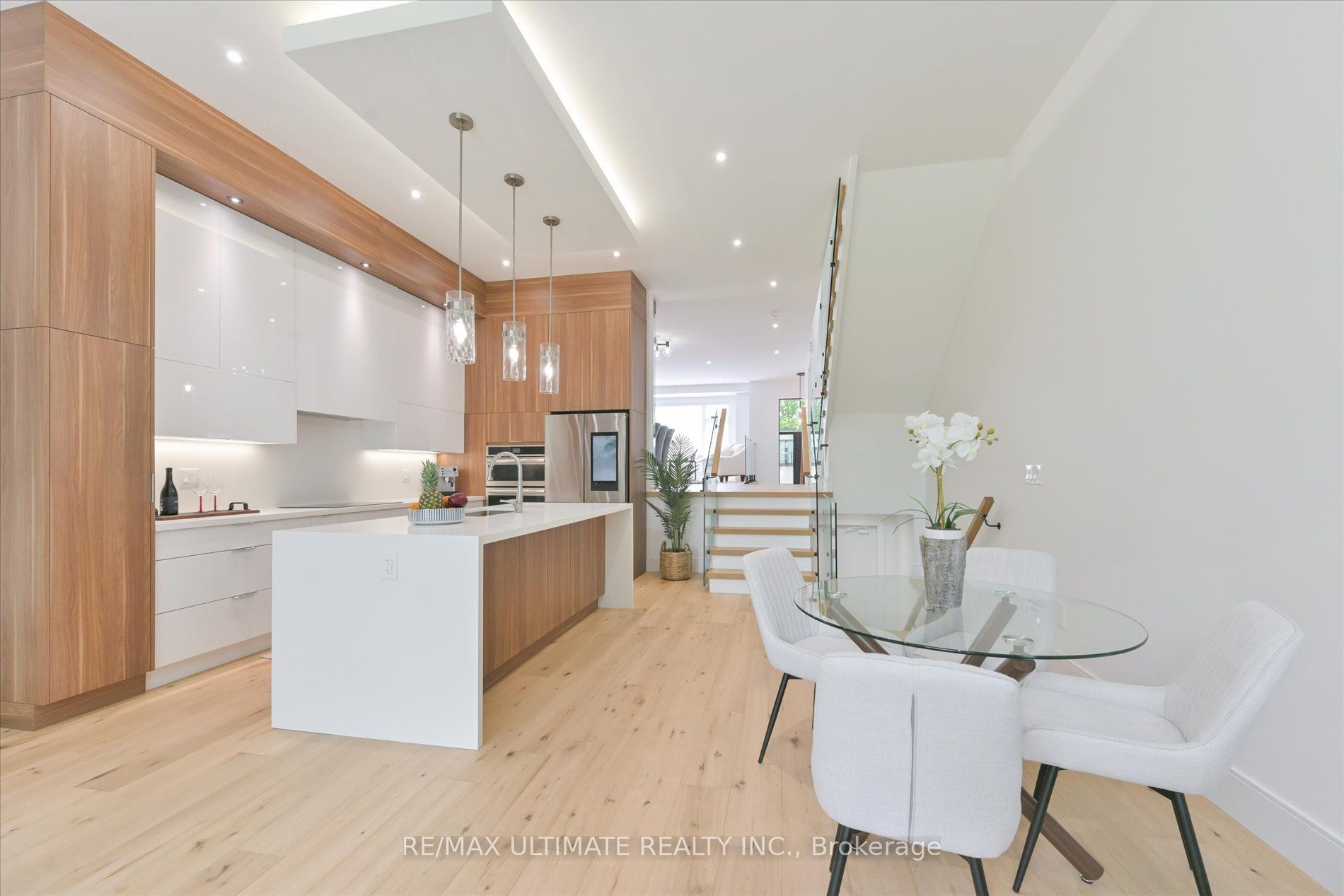 32 Thirty Eighth Street Property Photo 19